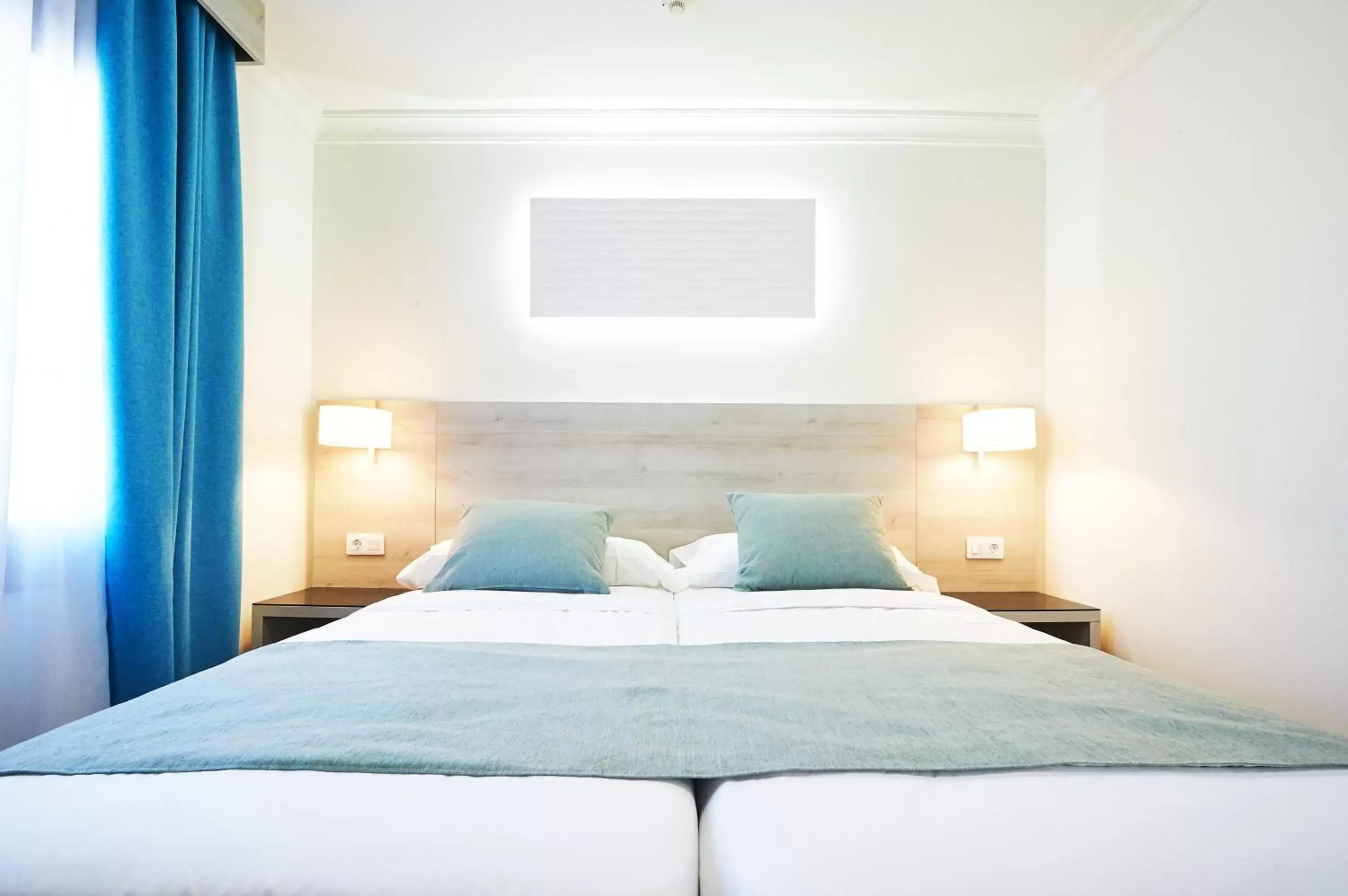 Bedroom, Bed in Hotel Suite Montana Club