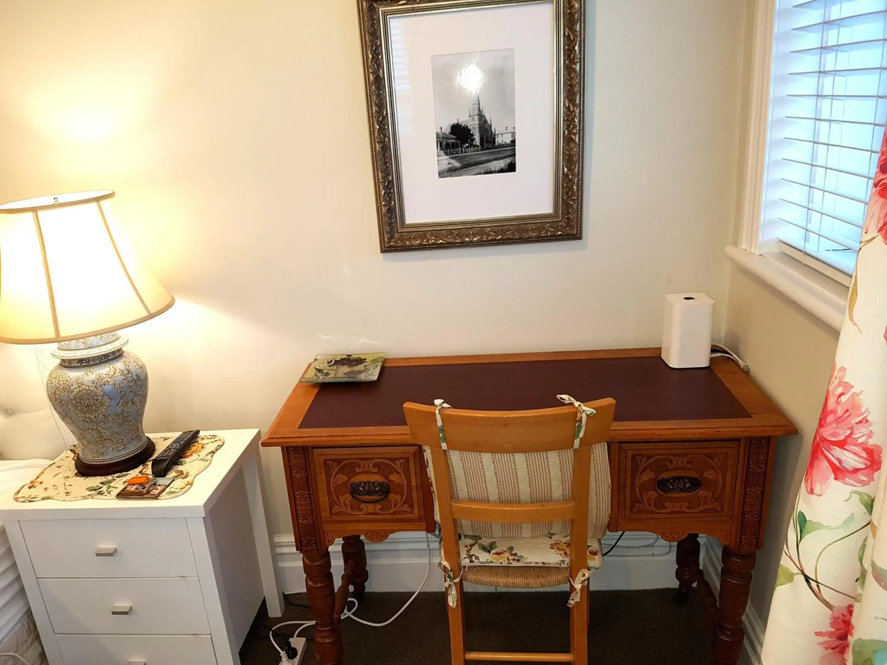 Dining Area in Ponsonby Manor