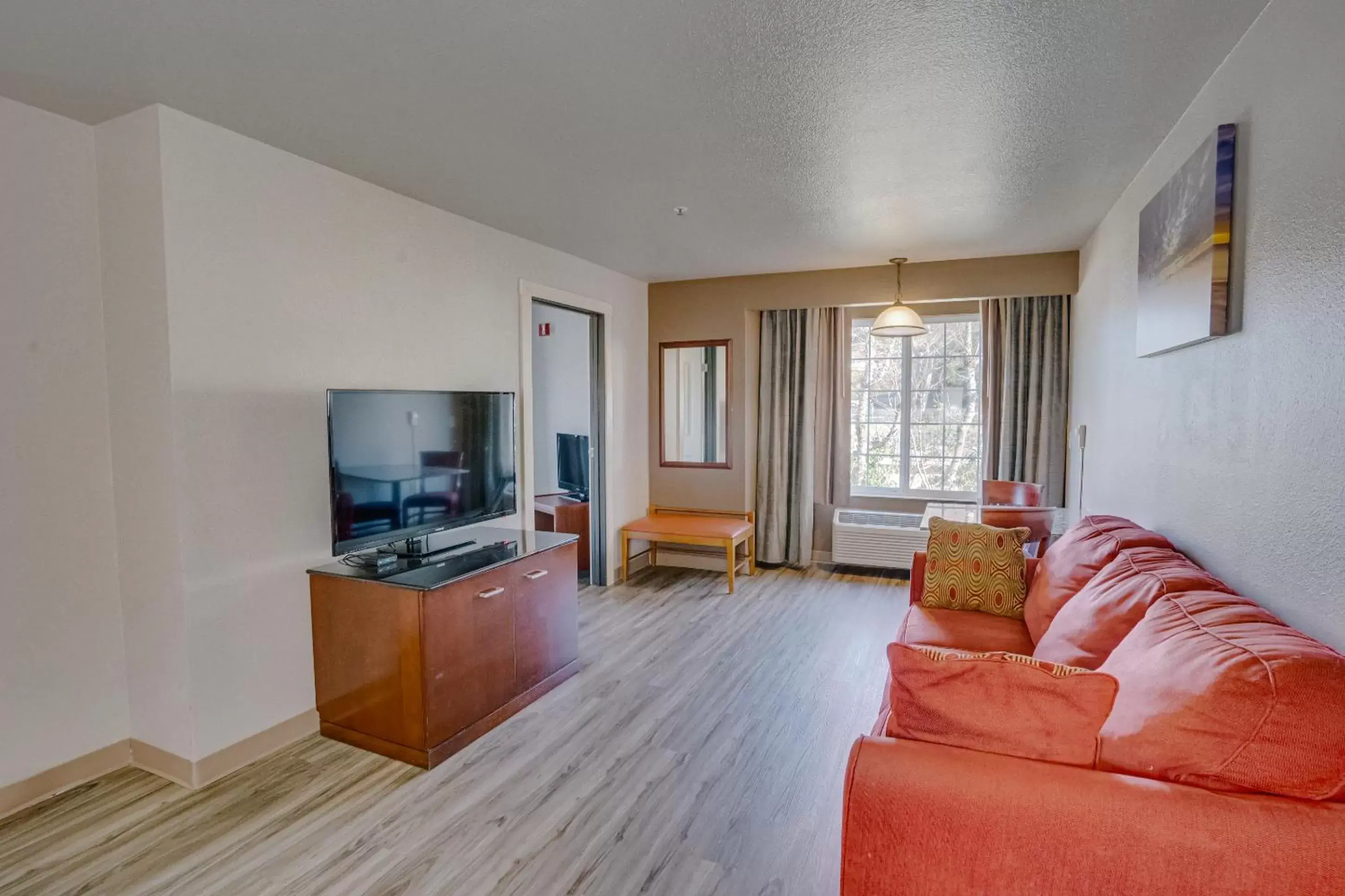 Seating Area in The Ashley Inn & Suites