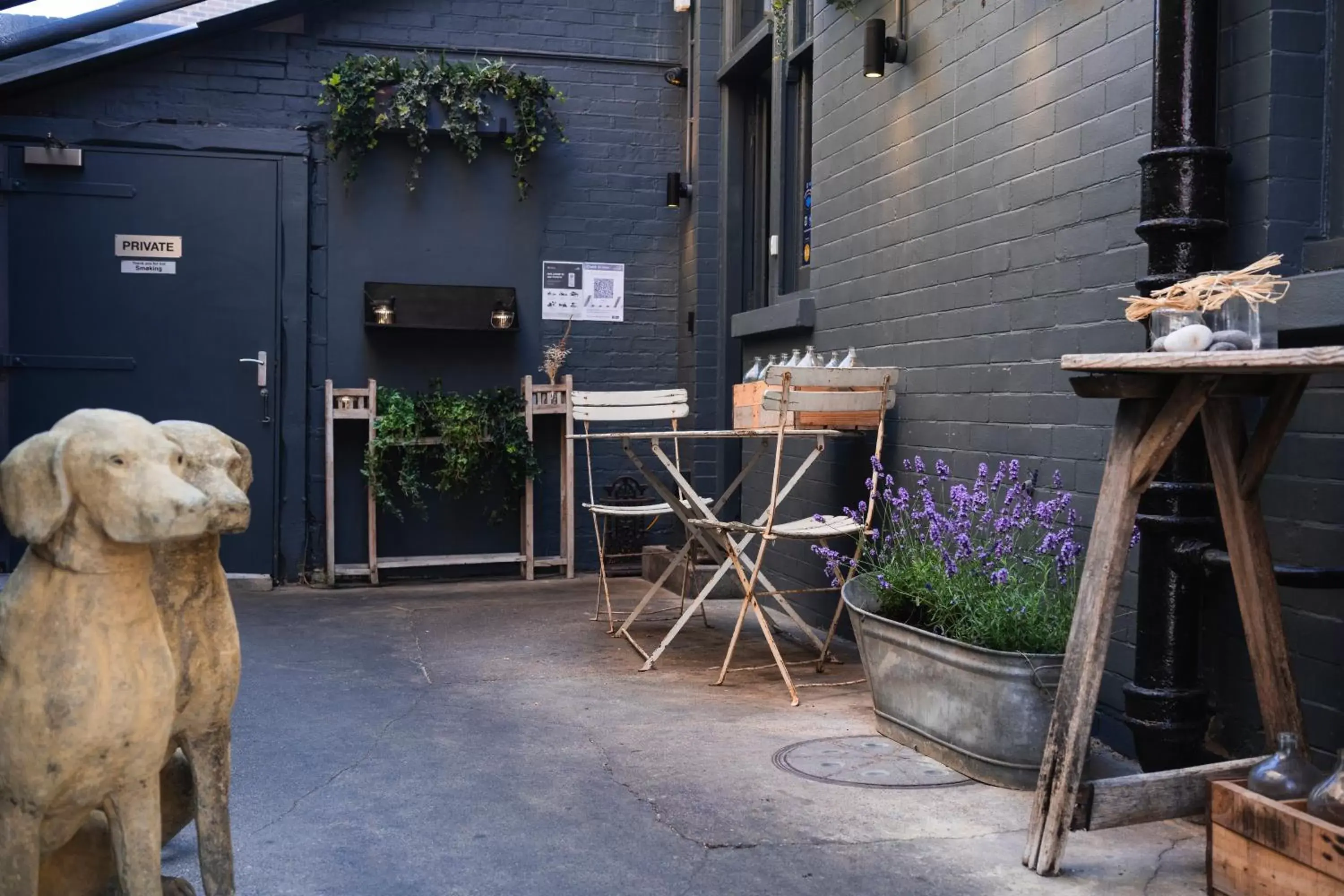 Facade/entrance in The Ginger Pig