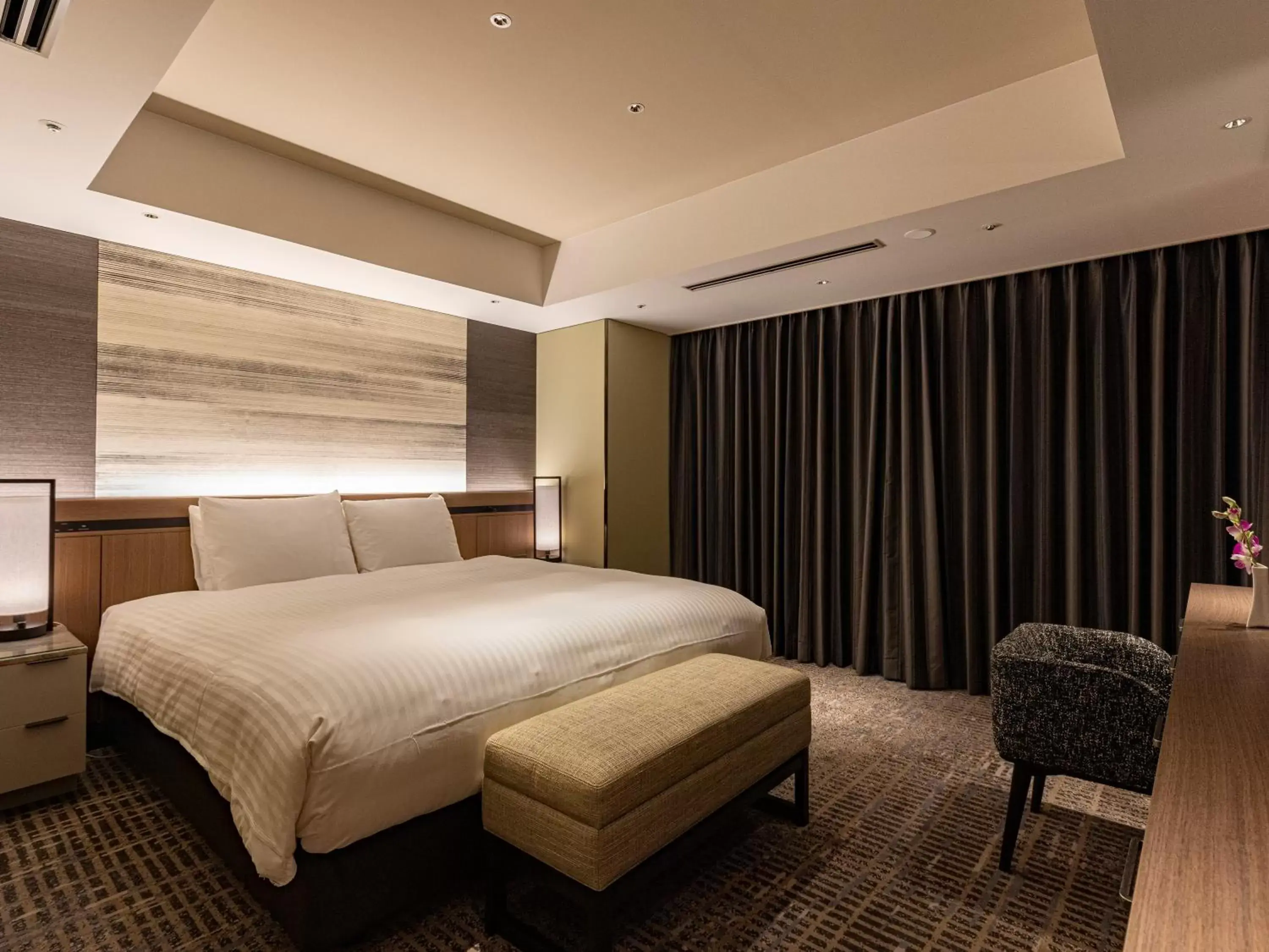 Bedroom, Bed in Hotel Nikko Fukuoka Bedroom, Bed in Hotel Nikko Fukuoka