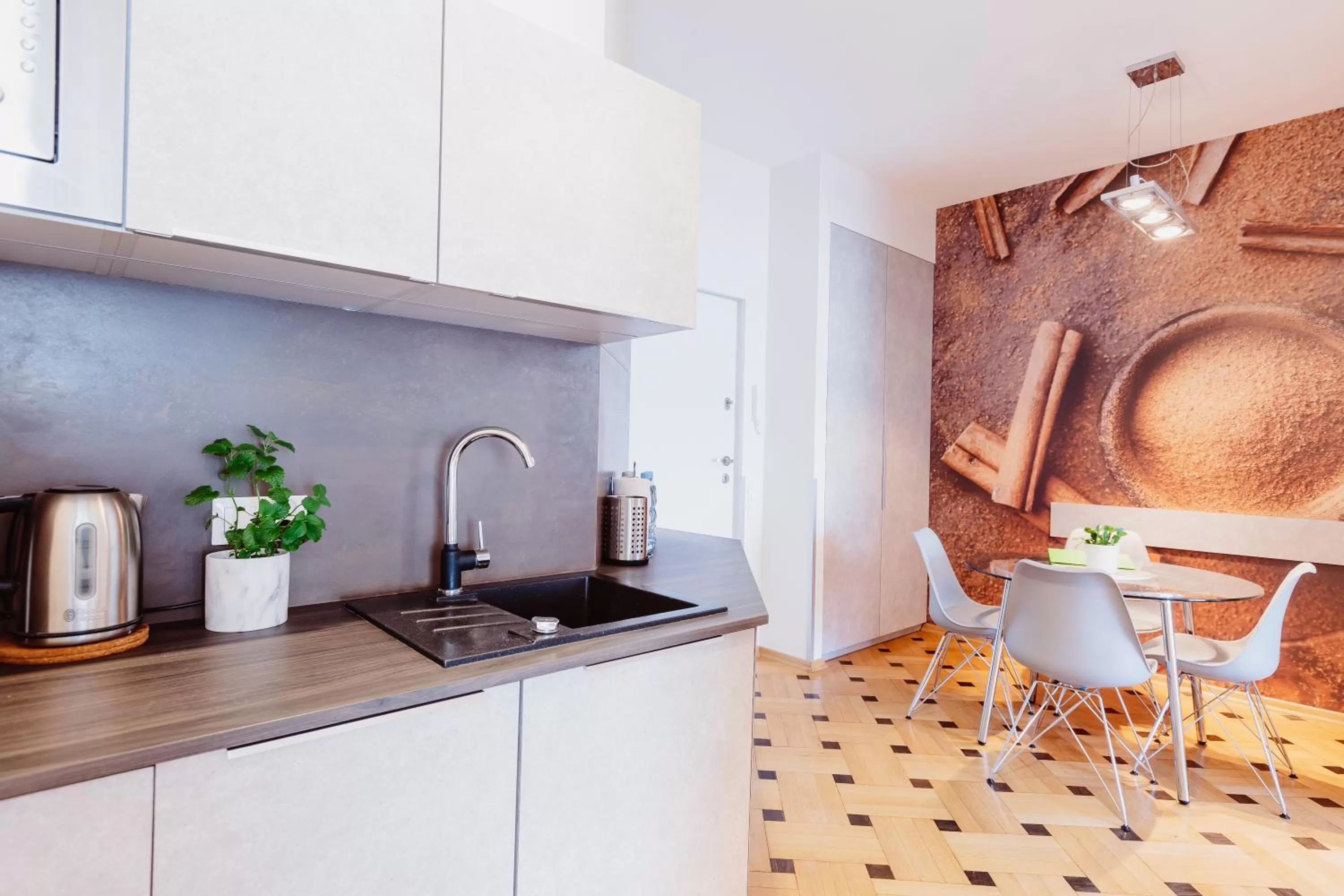 Kitchen or kitchenette in 4Seasons﻿ Apartments Cracow