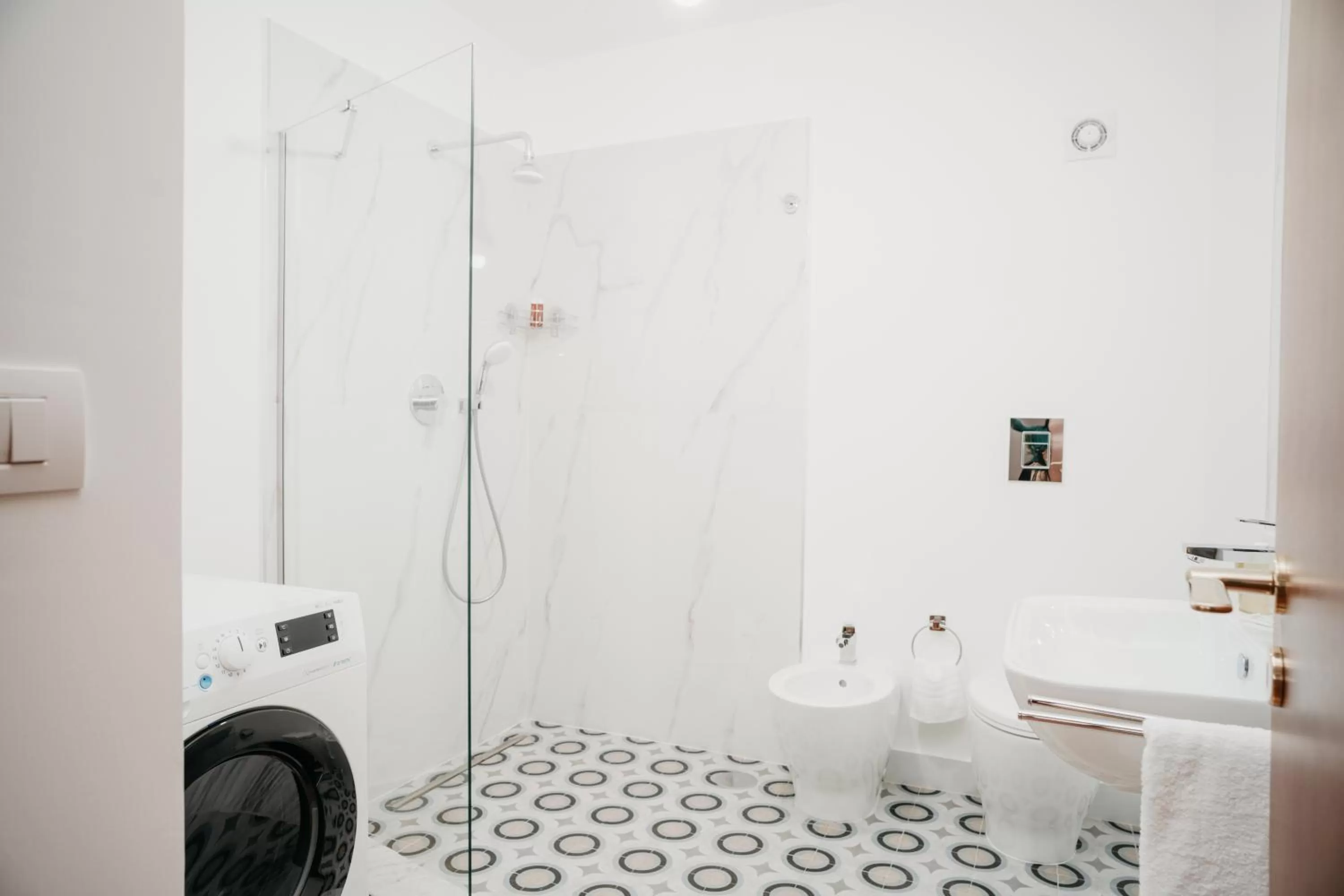 Shower in Vista Napoli Residence by Casa Napoletana