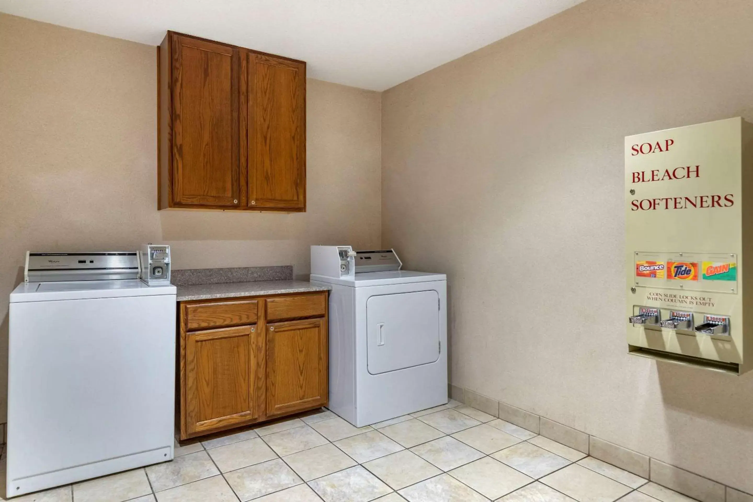 On site, Kitchen/Kitchenette in Comfort Inn & Suites Texas Hill Country