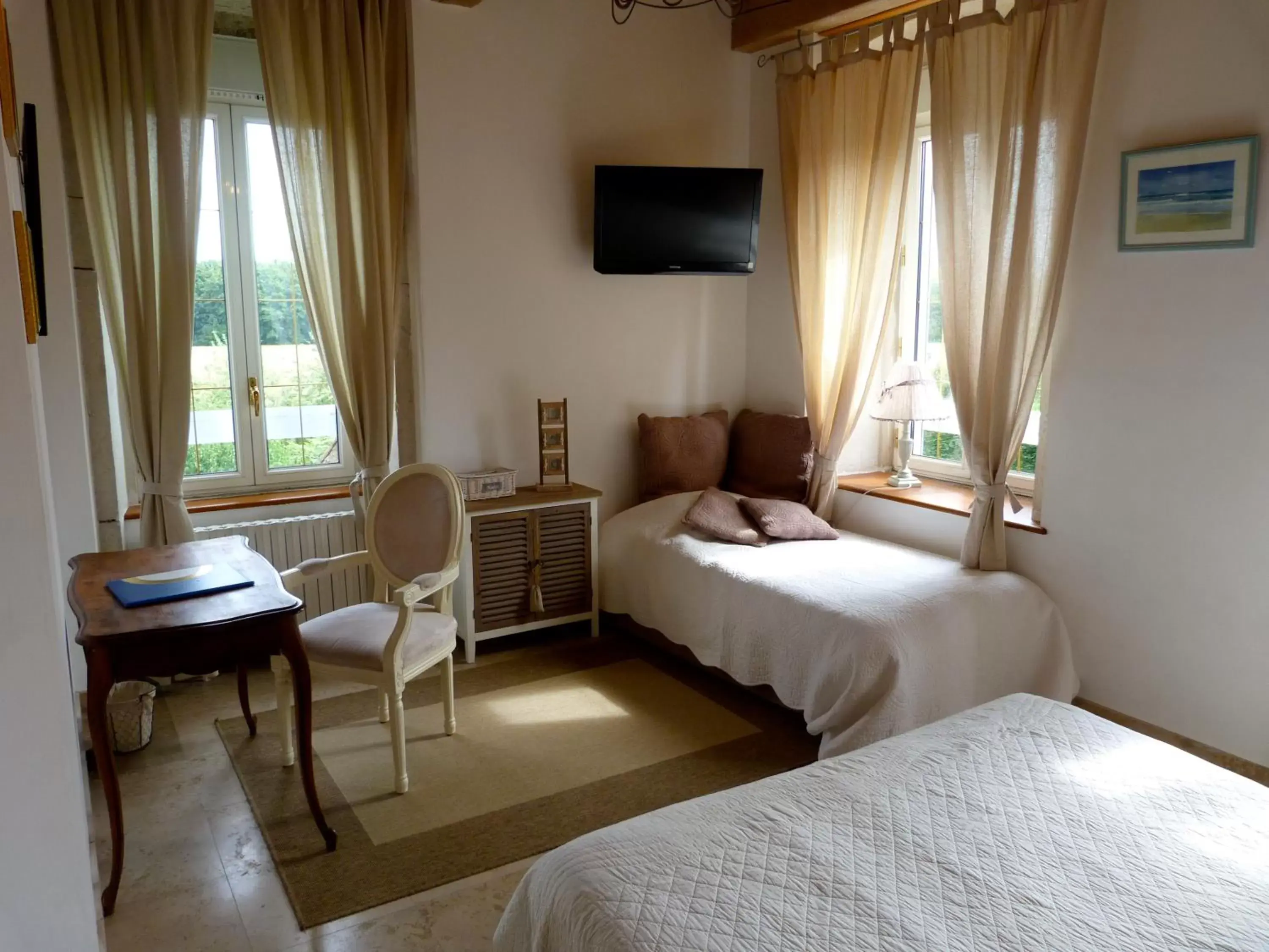 Bedroom, Room Photo in Domaine du Manoir