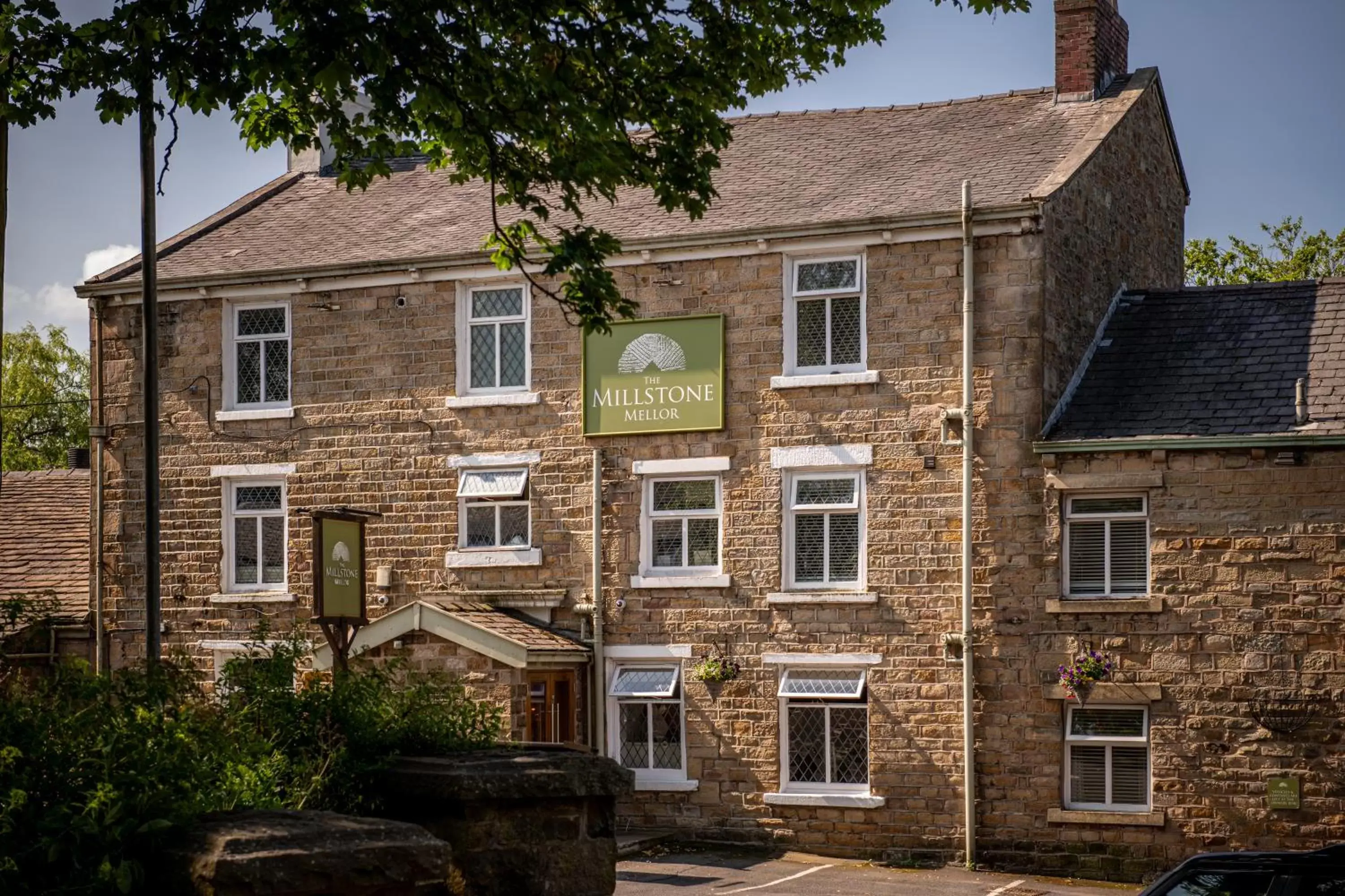Property Building in The Millstone, Mellor