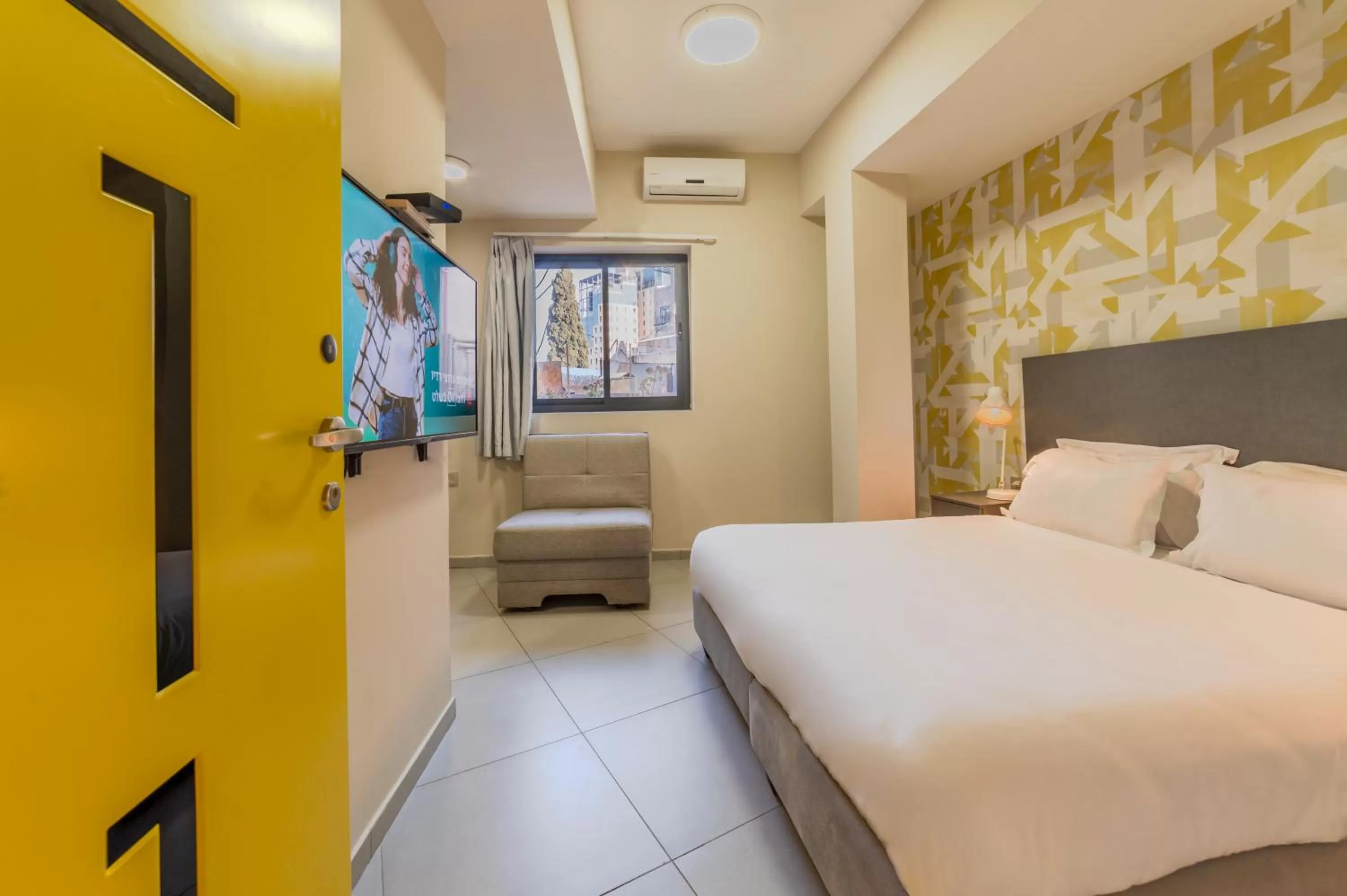 Photo of the whole room, Bed in Stay Inn Hotel Jerusalem