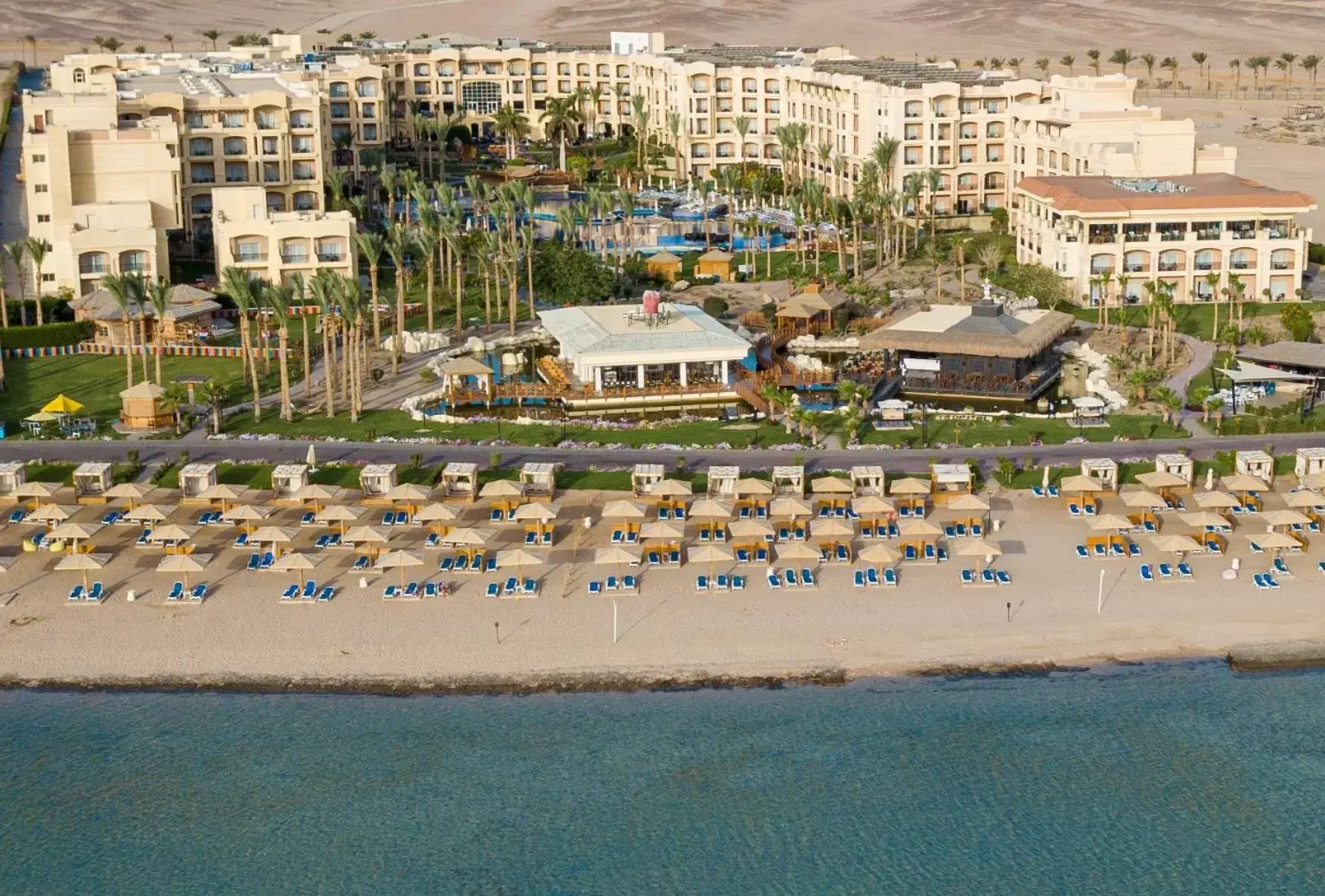 Property building, Bird's-eye View in Tropitel Sahl Hasheesh