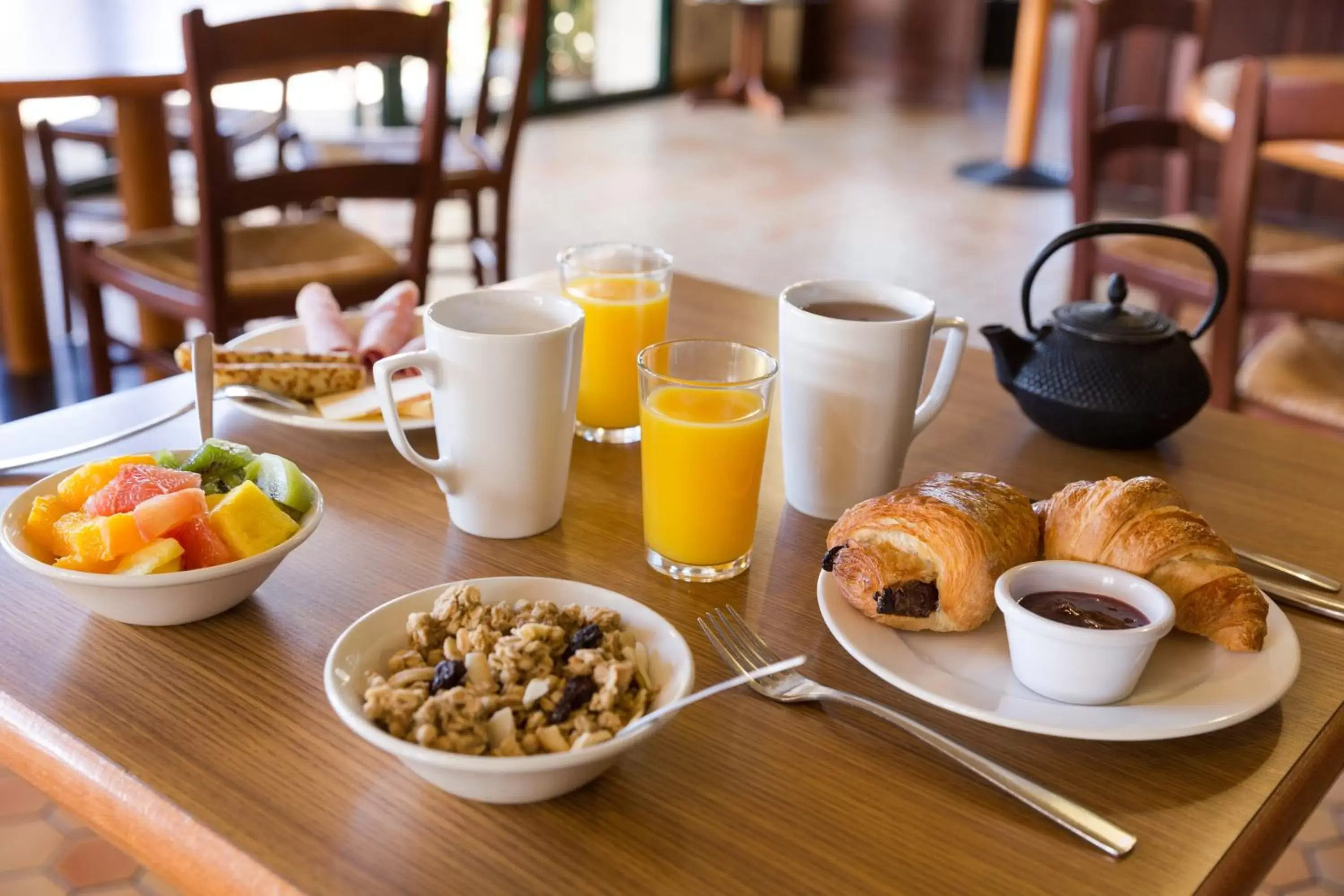 Breakfast in The Originals City, Hôtel Annecy Aéroport (Inter-Hotel)