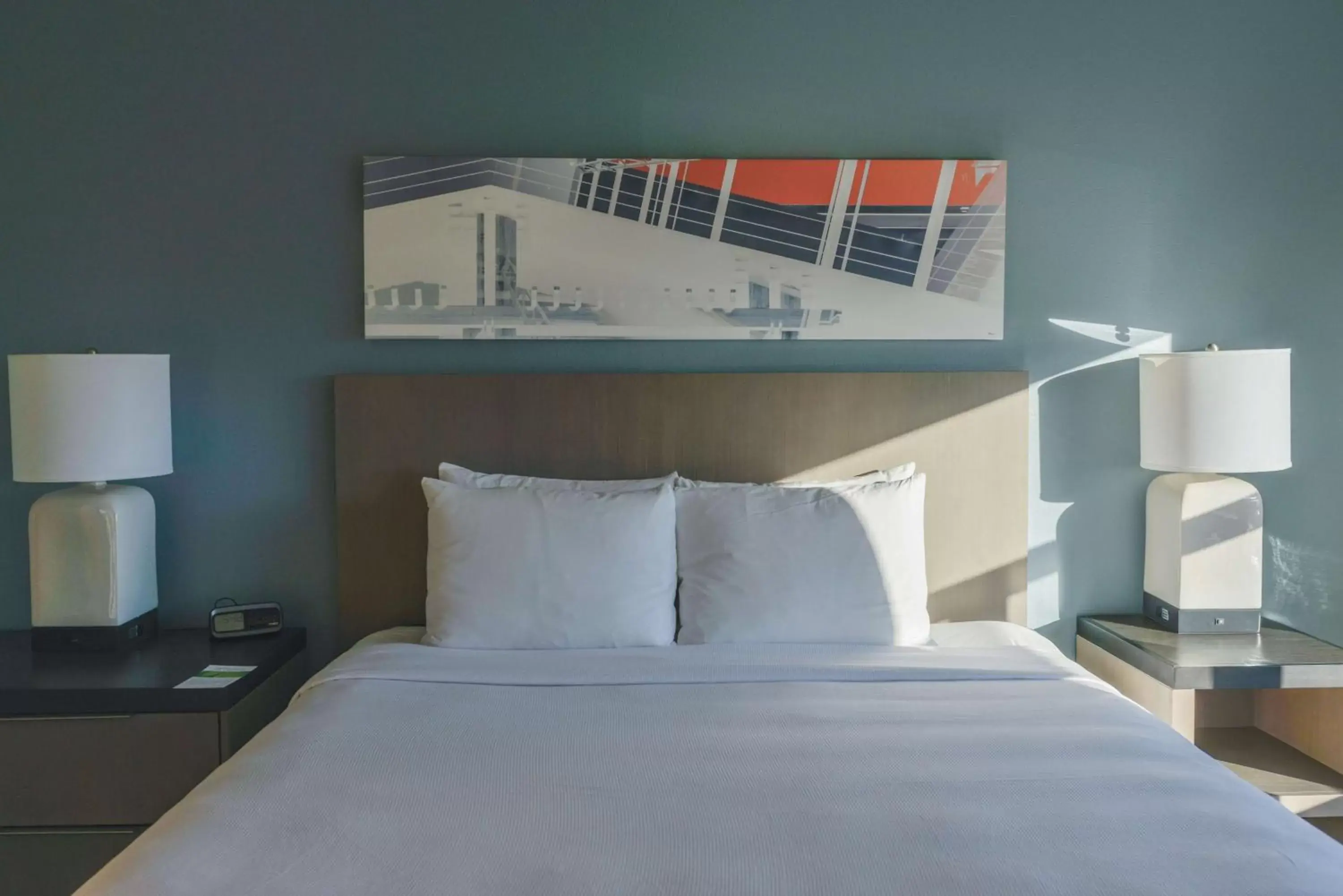 Photo of the whole room, Bed in Hyatt House Indianapolis Fishers Photo of the whole room, Bed in Hyatt House Indianapolis Fishers