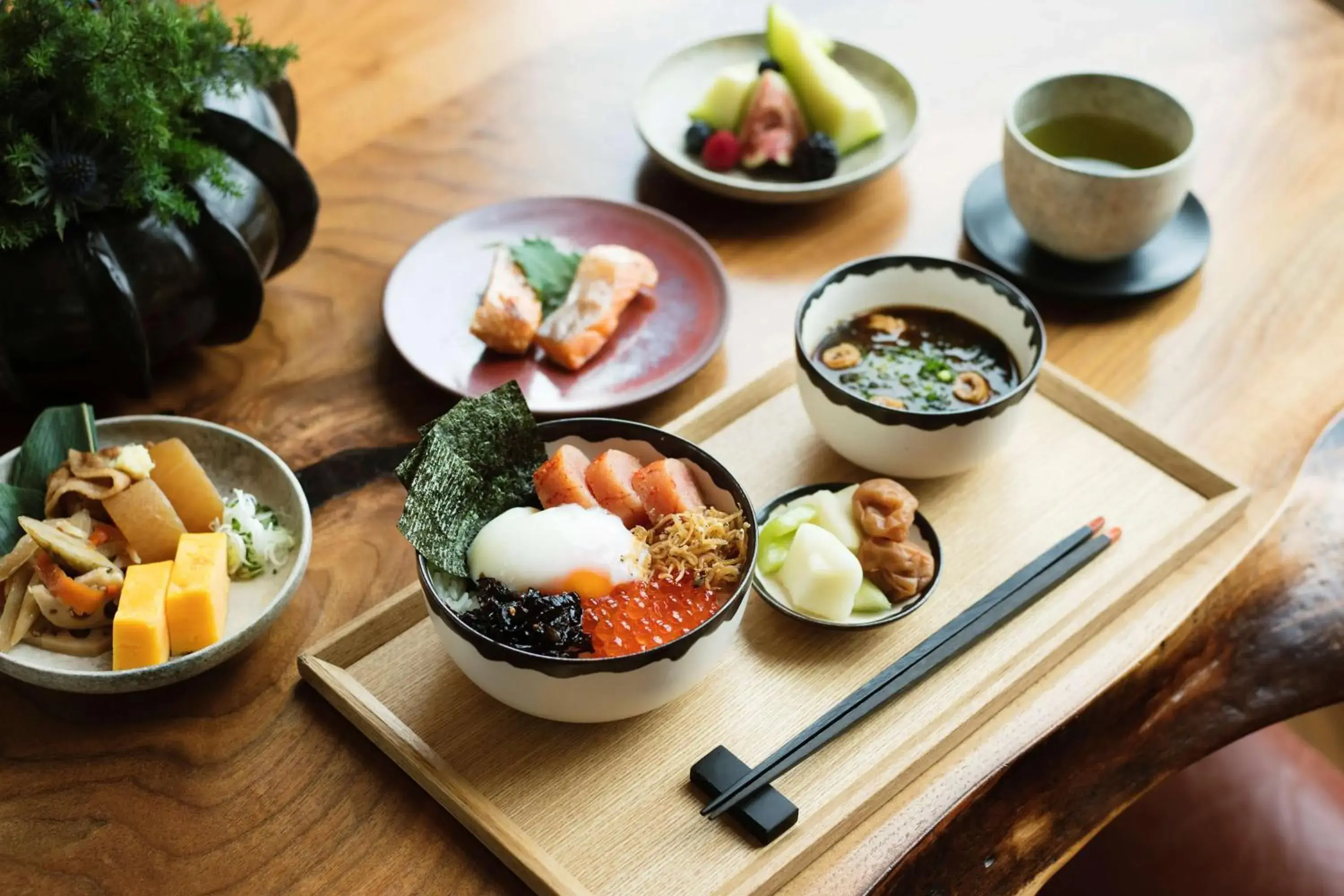 Restaurant/places to eat in Andaz Tokyo - A Concept by Hyatt Restaurant/places to eat in Andaz Tokyo - A Concept by Hyatt