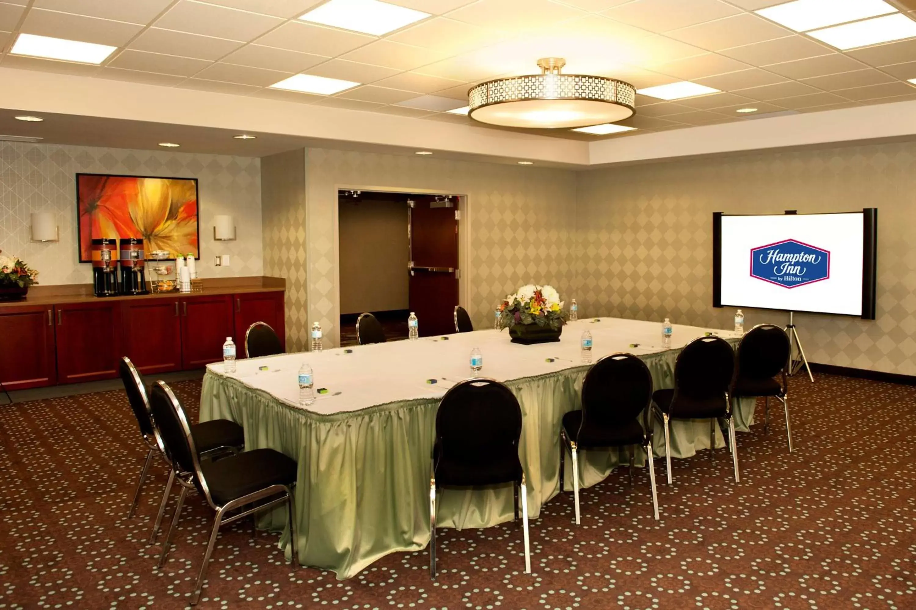 Meeting/conference room in Hampton Inn by Hilton Brampton - Toronto