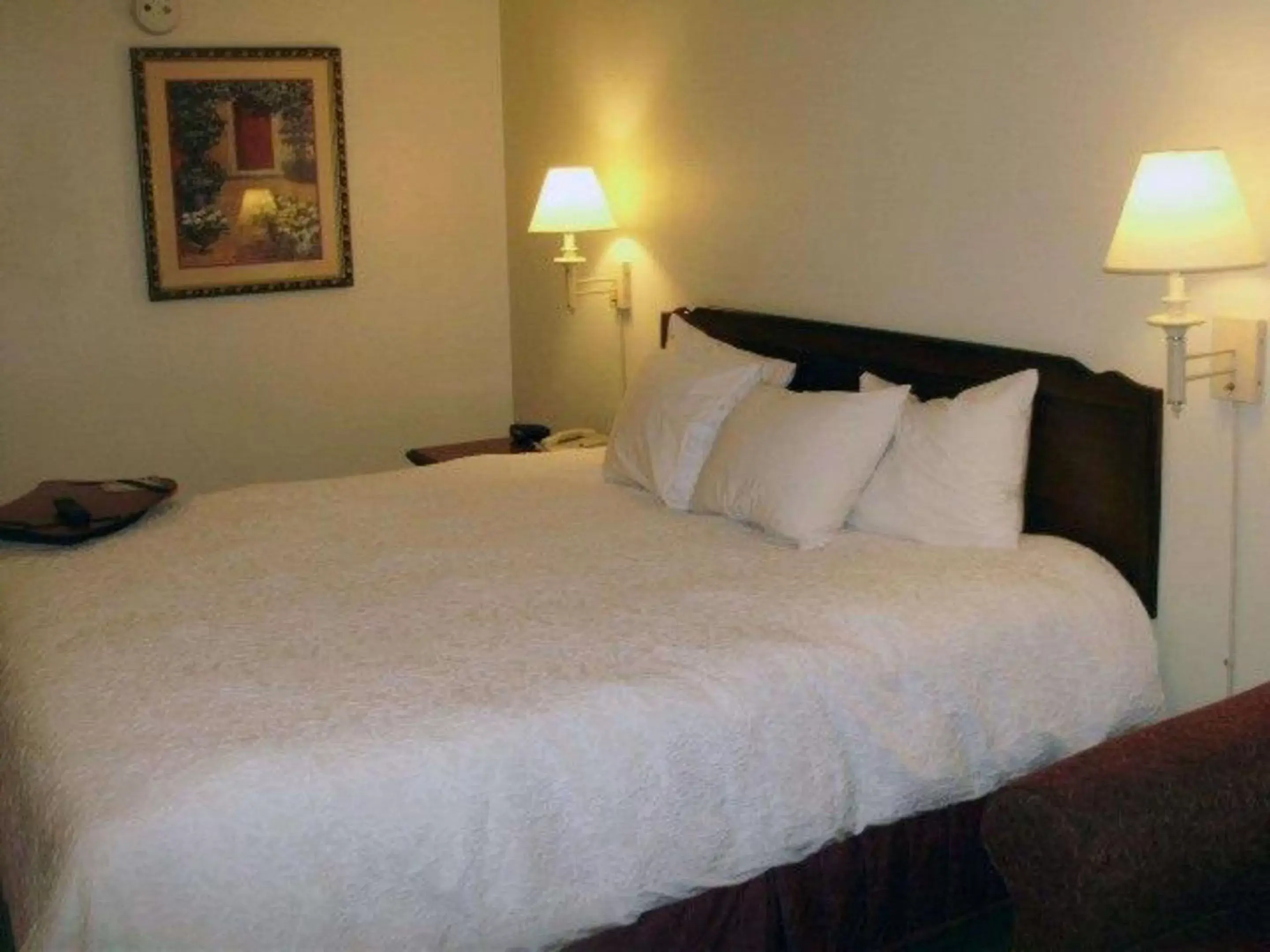 Photo of the whole room, Bed in Quality Inn & Suites Searcy I-67