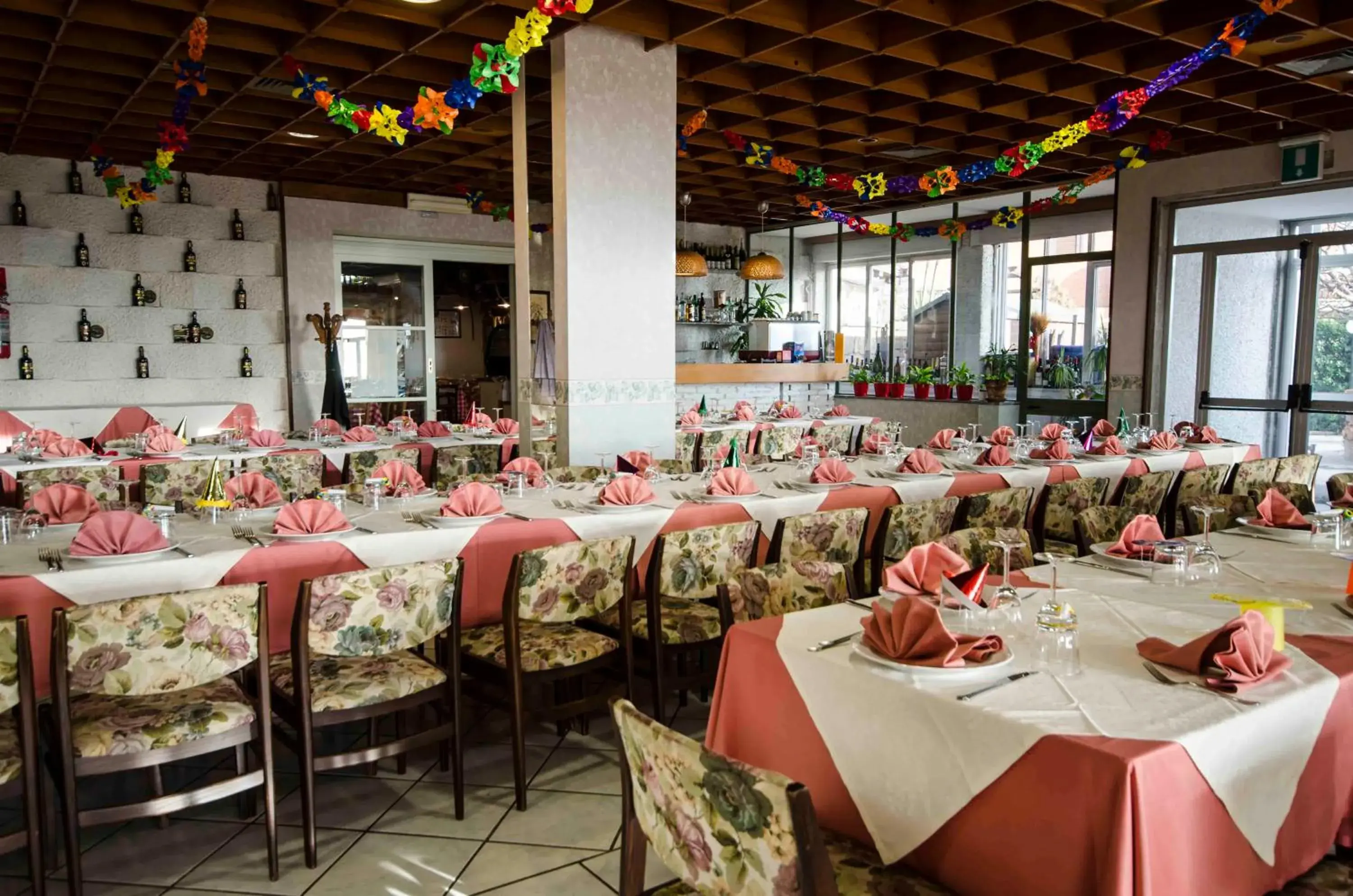 Restaurant/Places to Eat in Hotel Tarconte