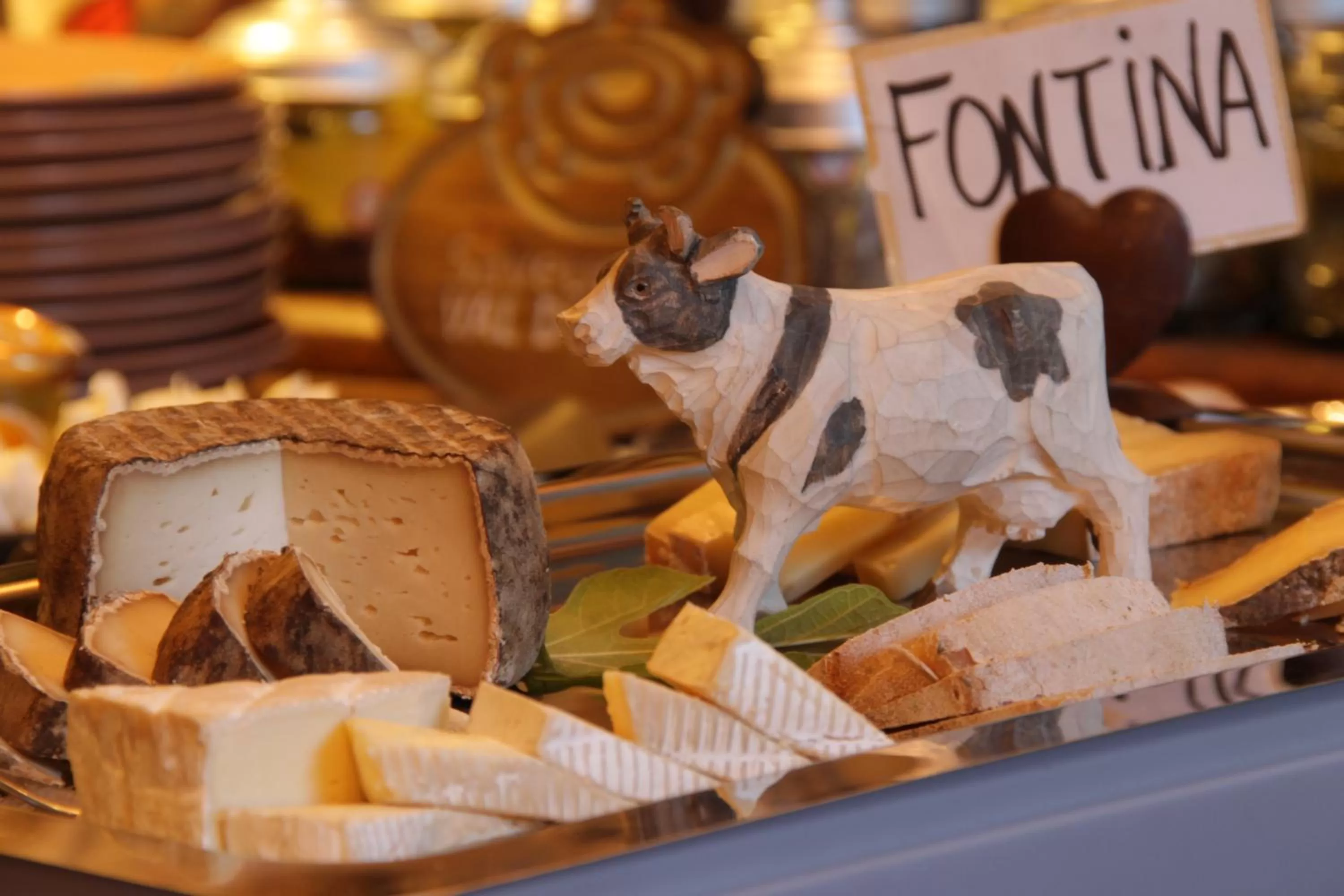 Buffet breakfast in Hotel Chalet La Meridiana