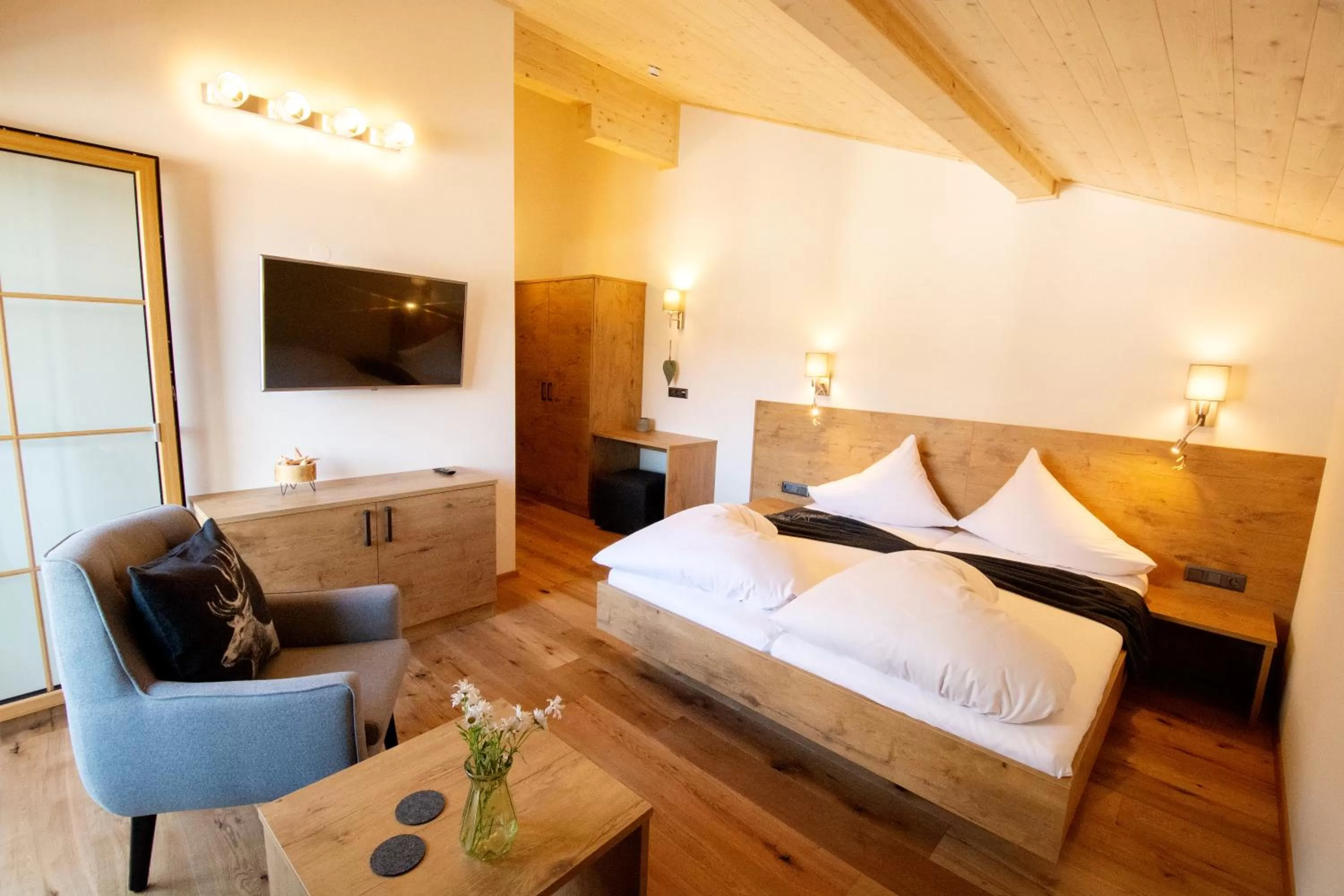 Bed in Hotel zum Urviech -Erwachsenenhotel-