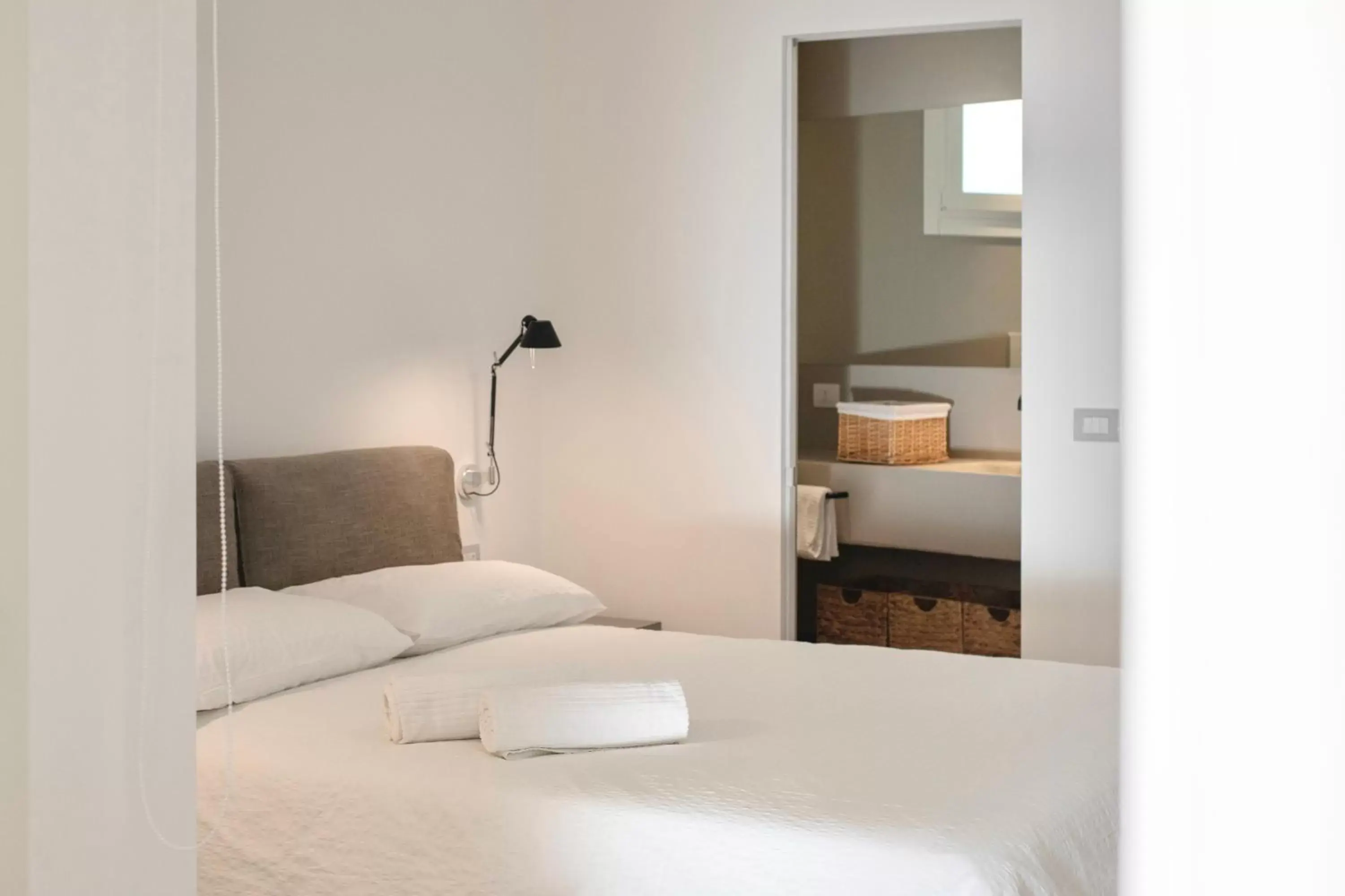 Bed in WeLive Trapani - luxury apartments and pool