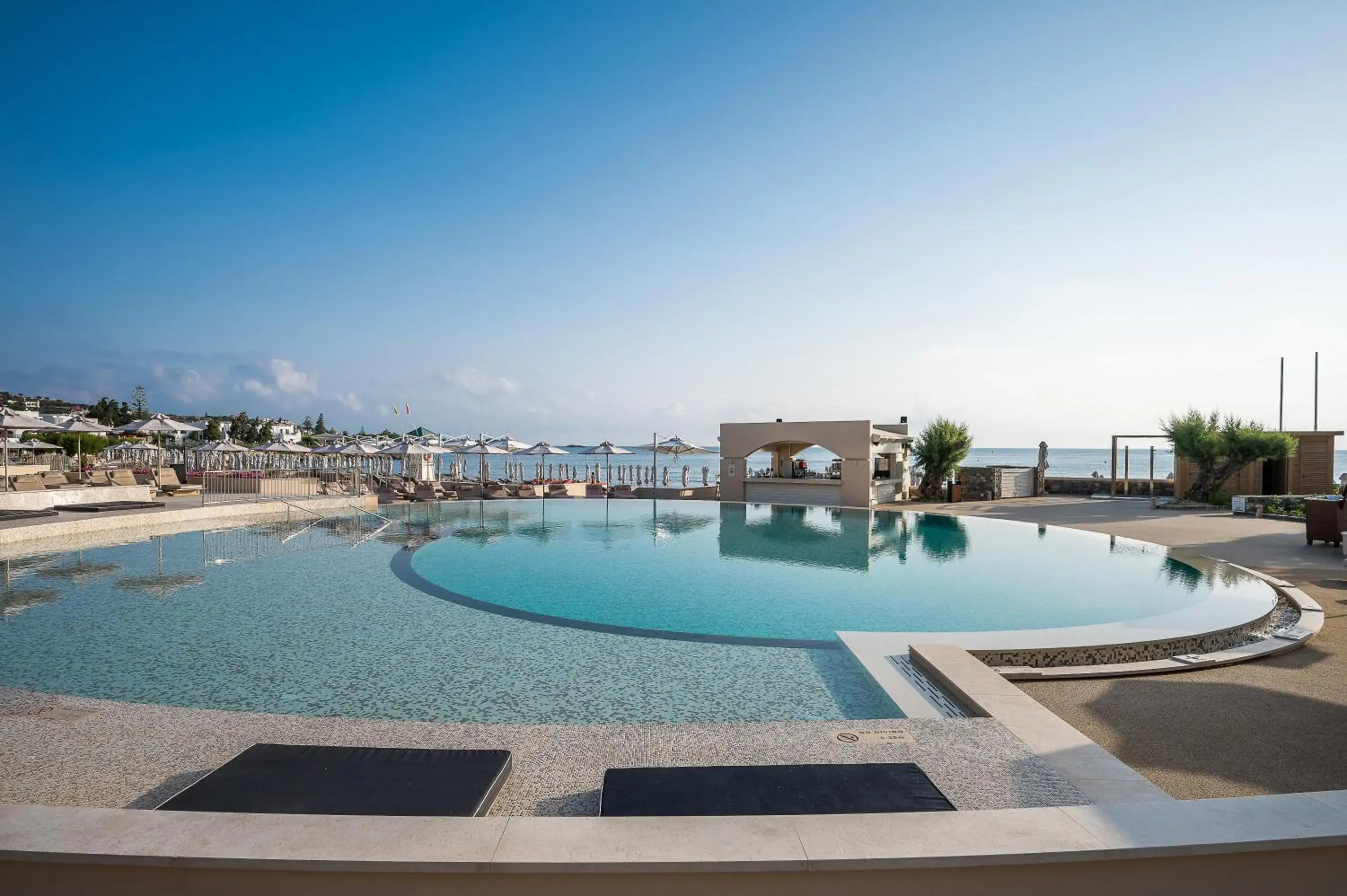 Swimming Pool in Creta Maris Resort