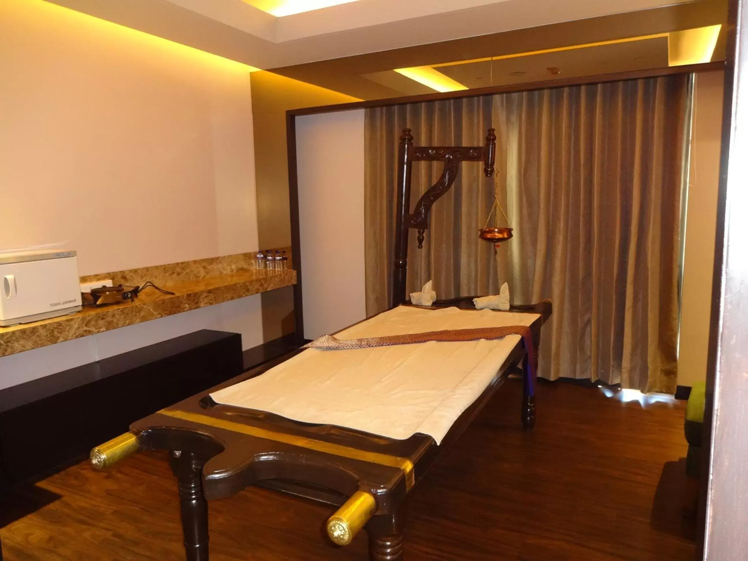 Massage in Radisson Blu Coimbatore