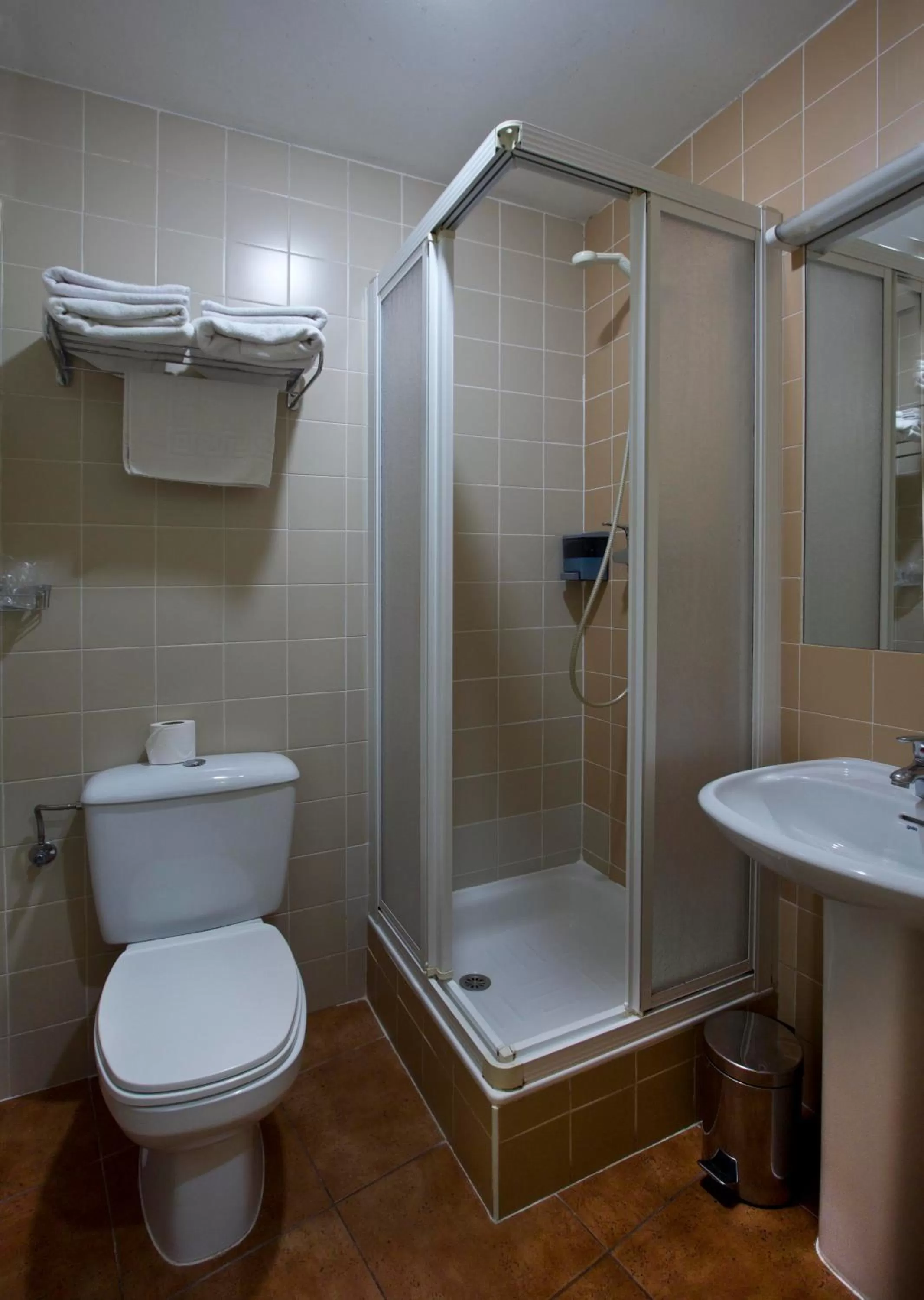 Shower in Hotel Jacobeo