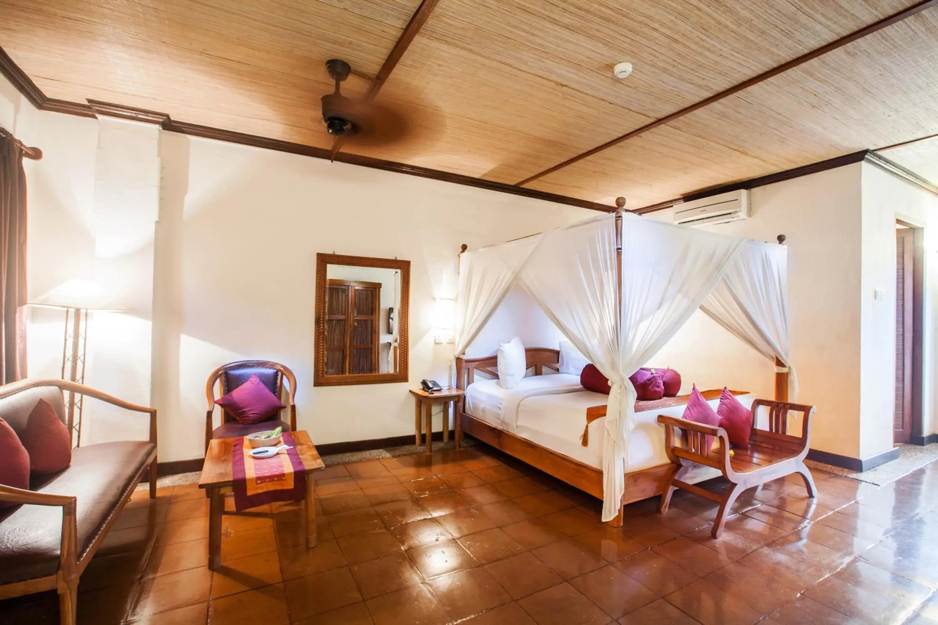 Bed, Seating Area in Junjungan Ubud Hotel & Spa