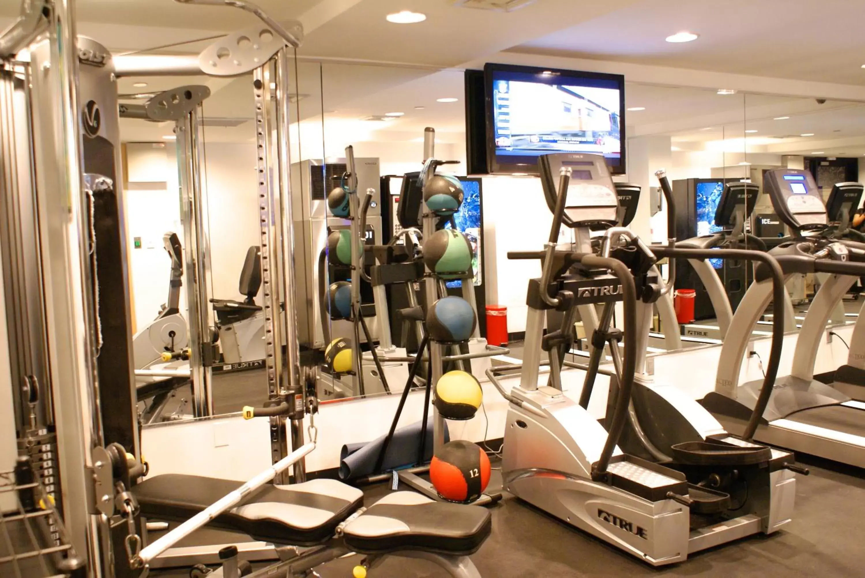 Fitness centre/facilities in TRYP by Wyndham New York City Times Square - Midtown Fitness centre/facilities in TRYP by Wyndham New York City Times Square - Midtown