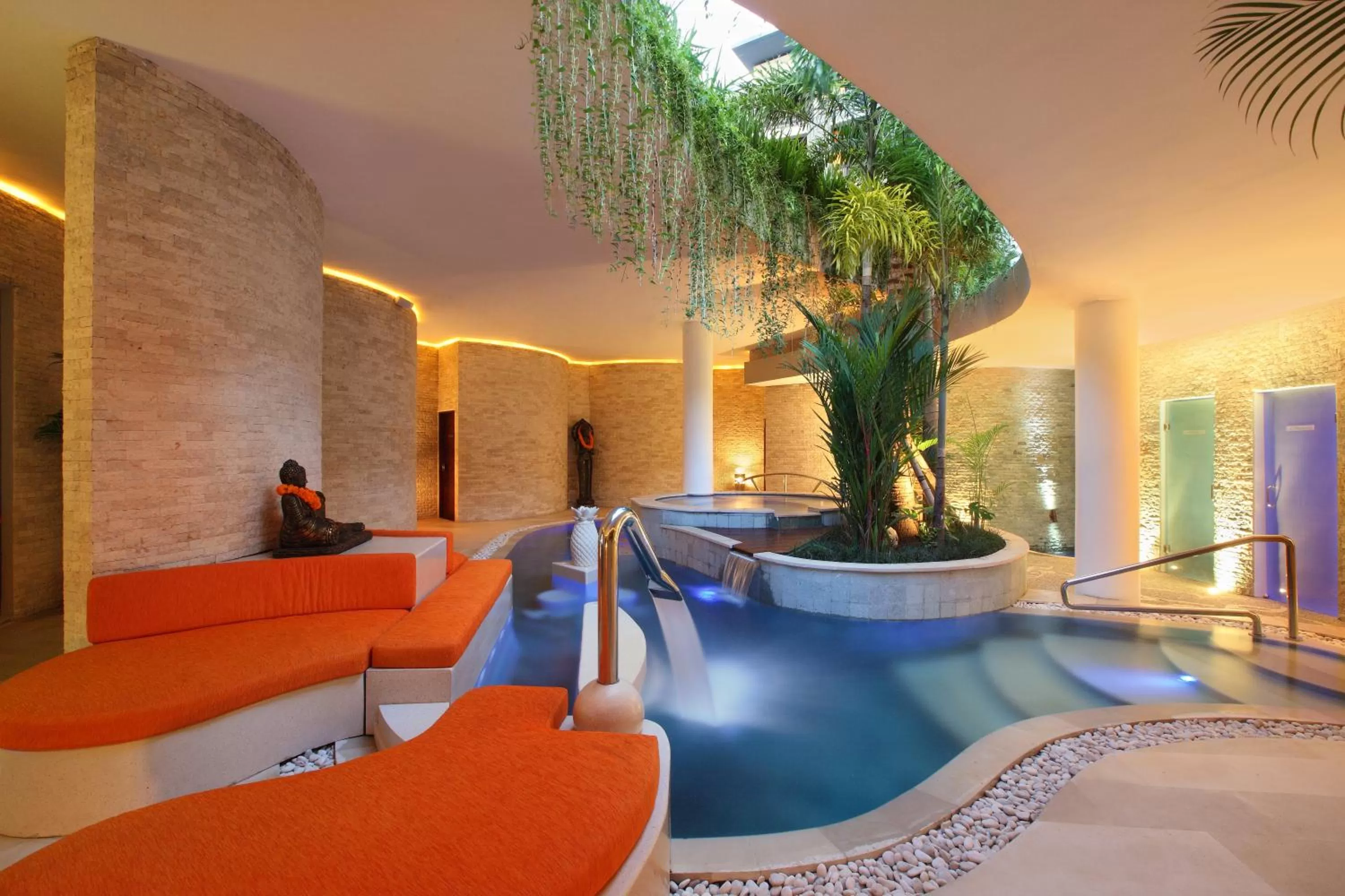 Hot Tub in Pullman Bali Legian Beach