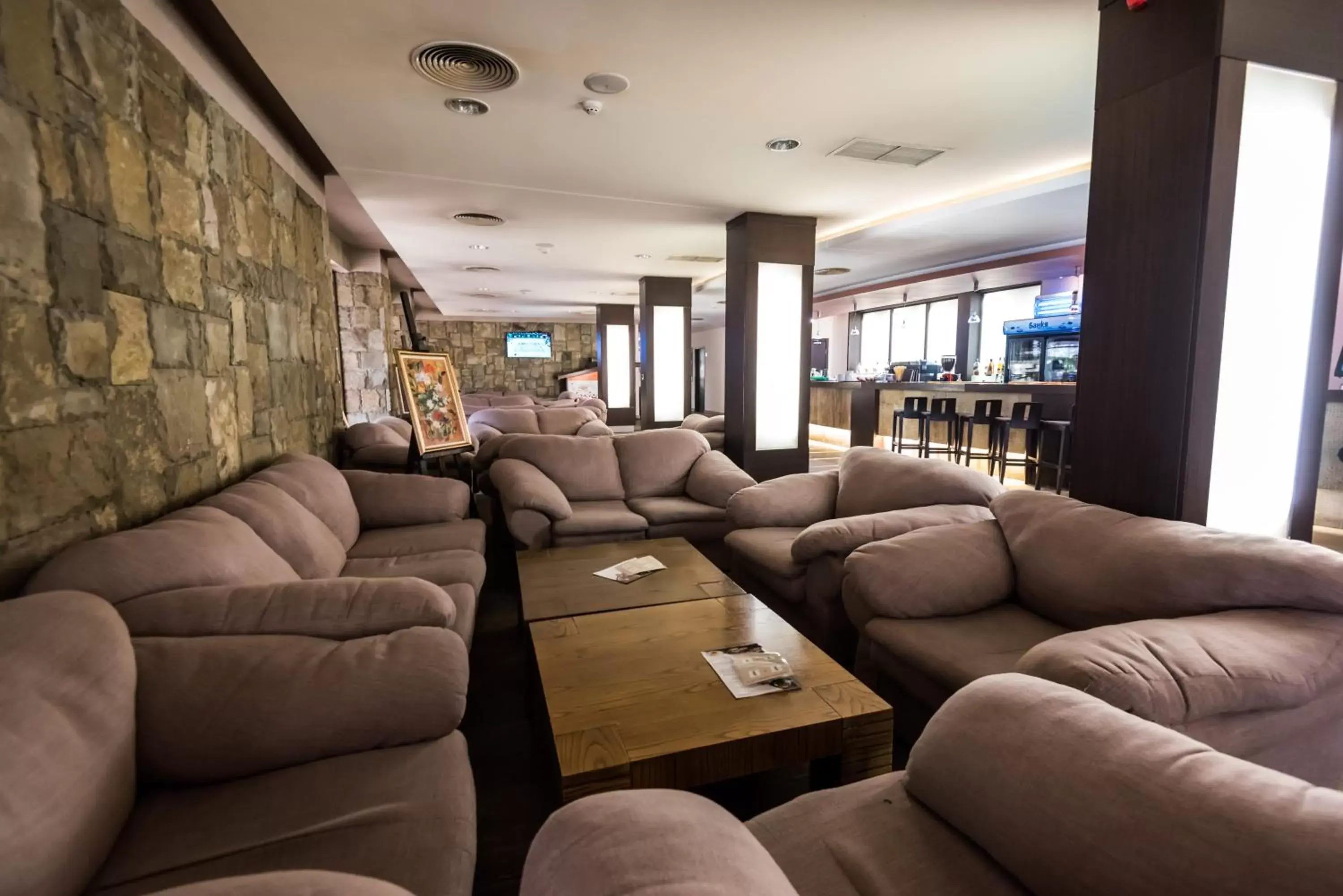 Lobby or reception, Lounge/Bar in Gardenia Park Hotel