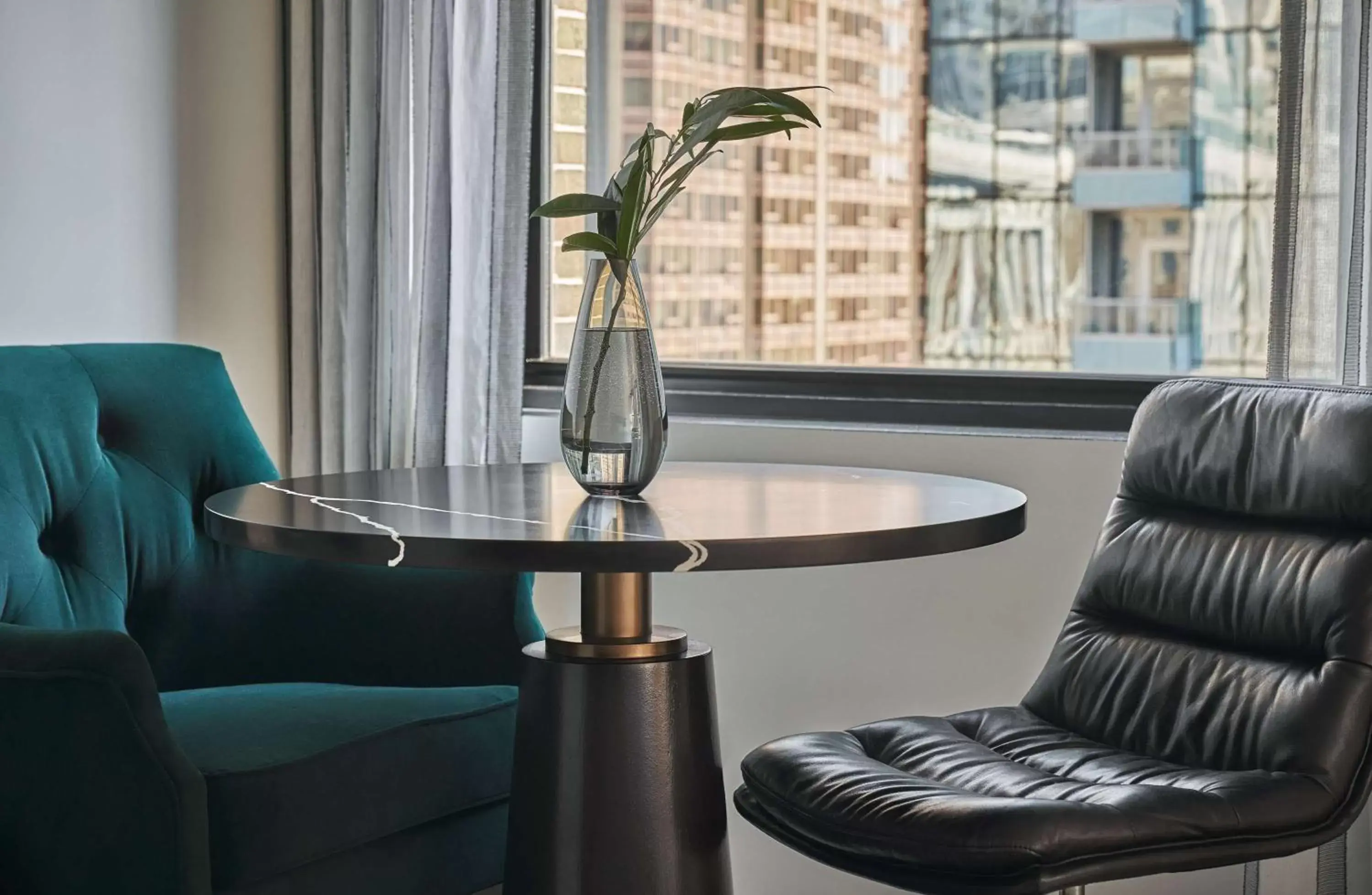 Bedroom, Seating Area in Pendry Chicago