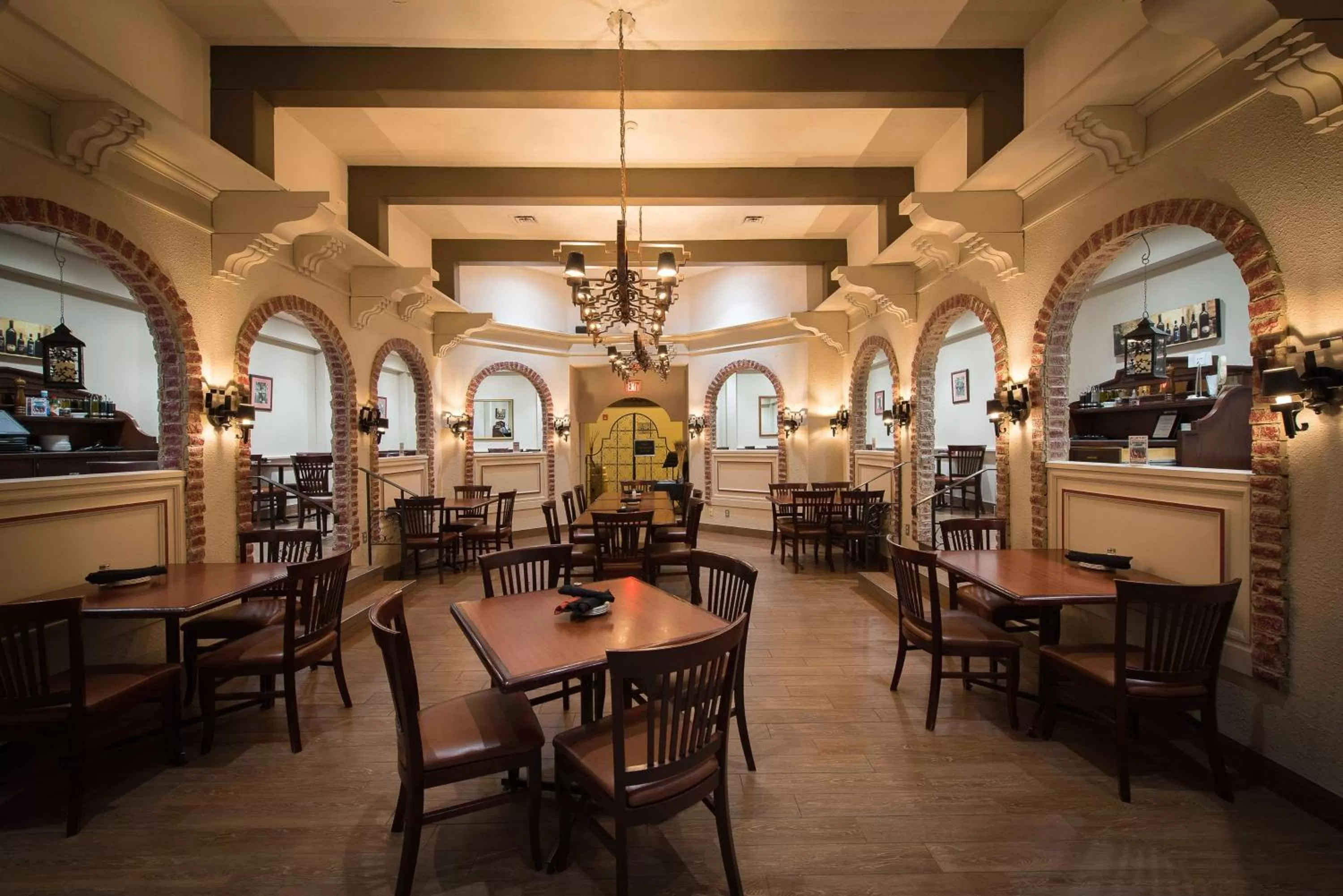 Restaurant/places to eat in Best Western North Bay Hotel & Conference Centre