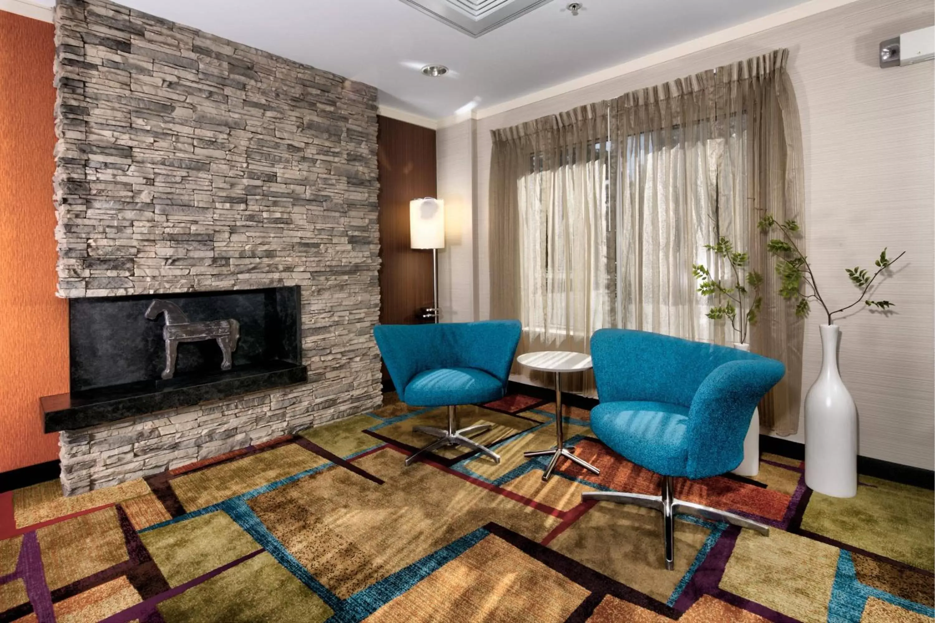 Lobby or reception, Seating Area in Fairfield Inn & Suites by Marriott Dover