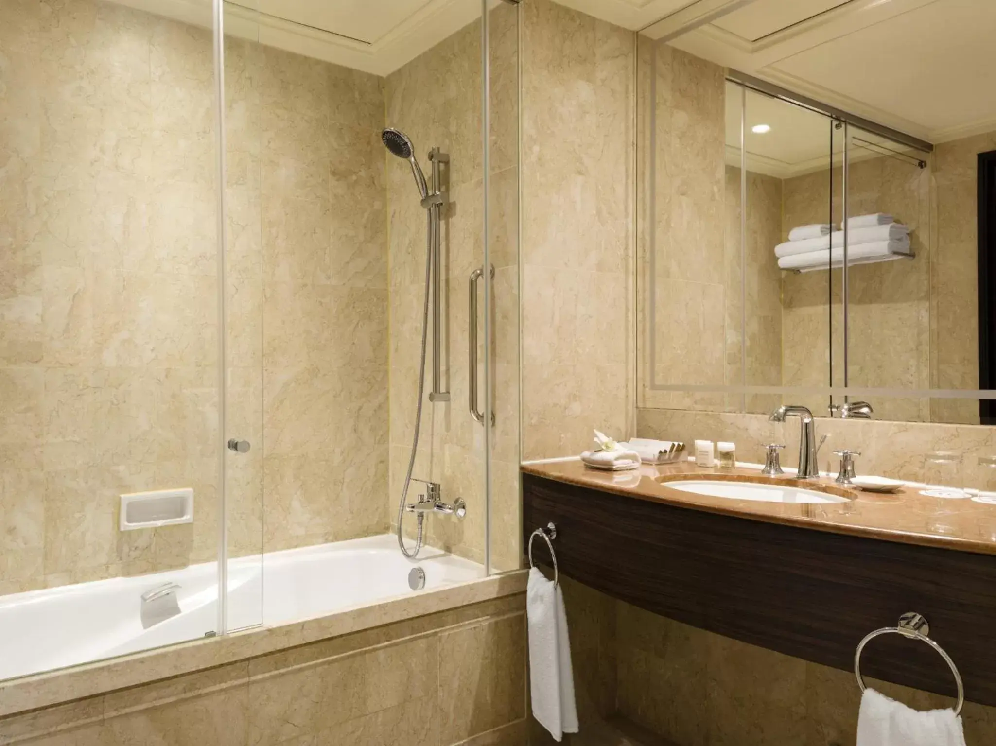 Bathroom in Hong Kong Gold Coast Hotel