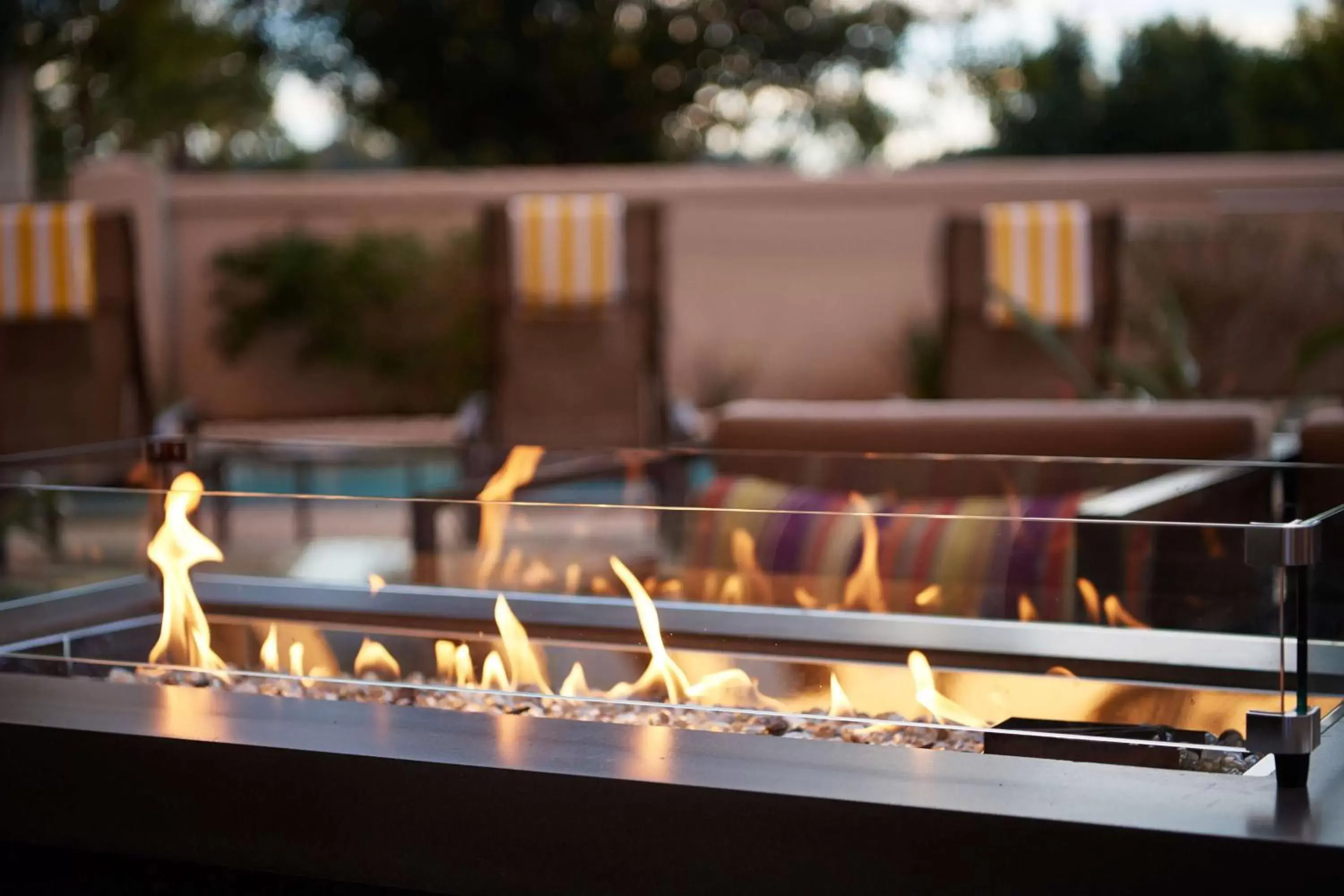 Patio, Swimming Pool in DoubleTree by Hilton Irvine Spectrum