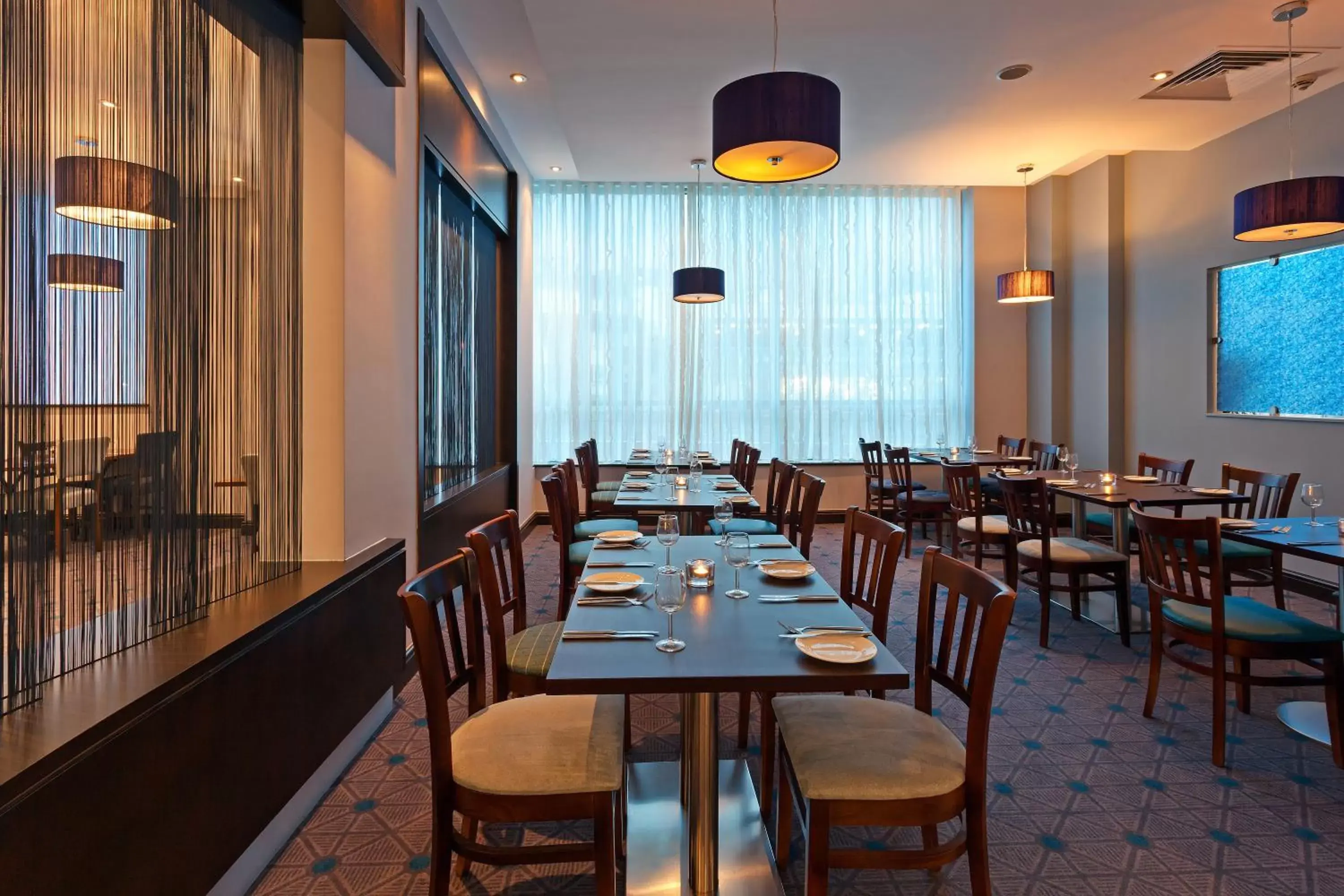 Restaurant/Places to Eat in Leonardo Hotel Plymouth - Formerly Jurys Inn