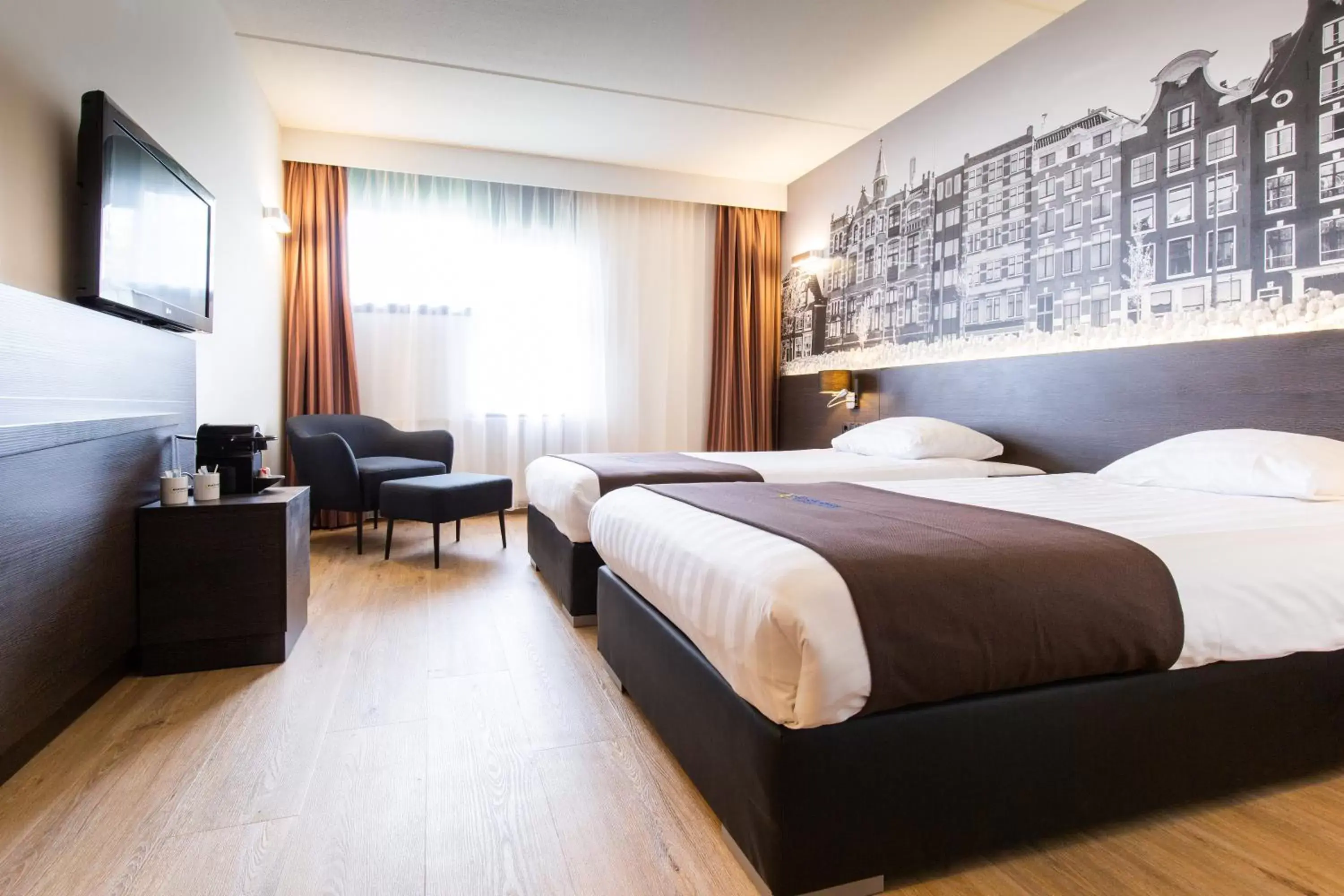 Bedroom in Bastion Hotel Amsterdam Noord