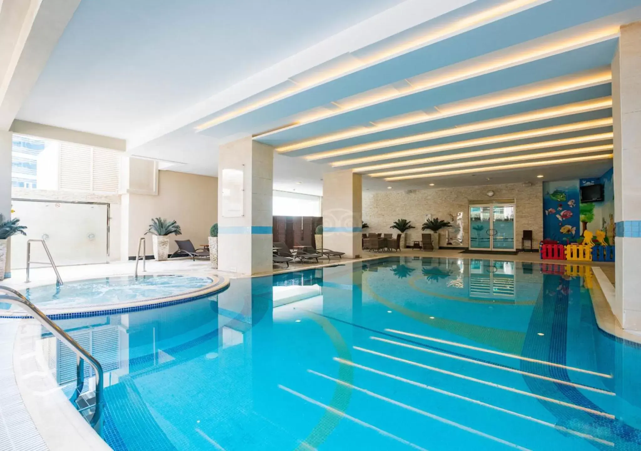 Swimming Pool in Flora Creek Deluxe Hotel Apartments