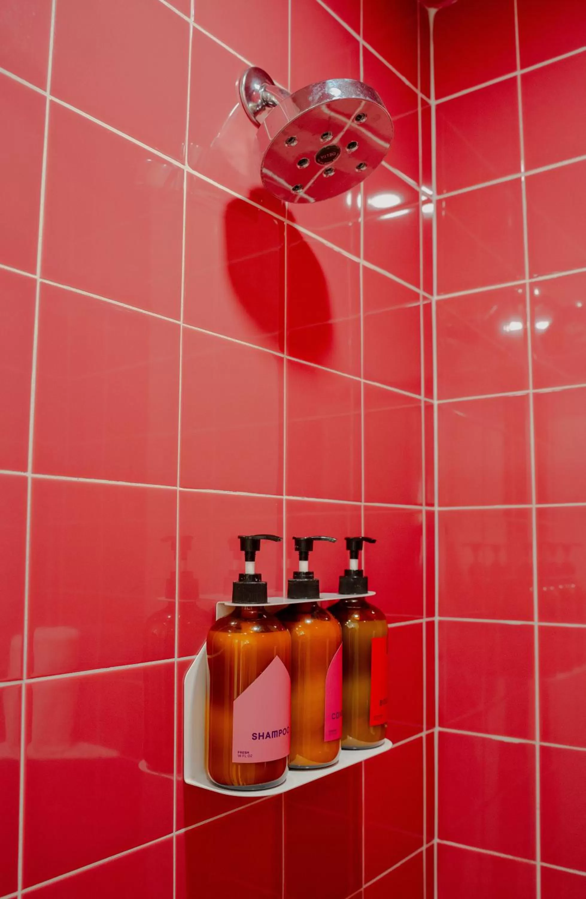 Shower in The Gallatin