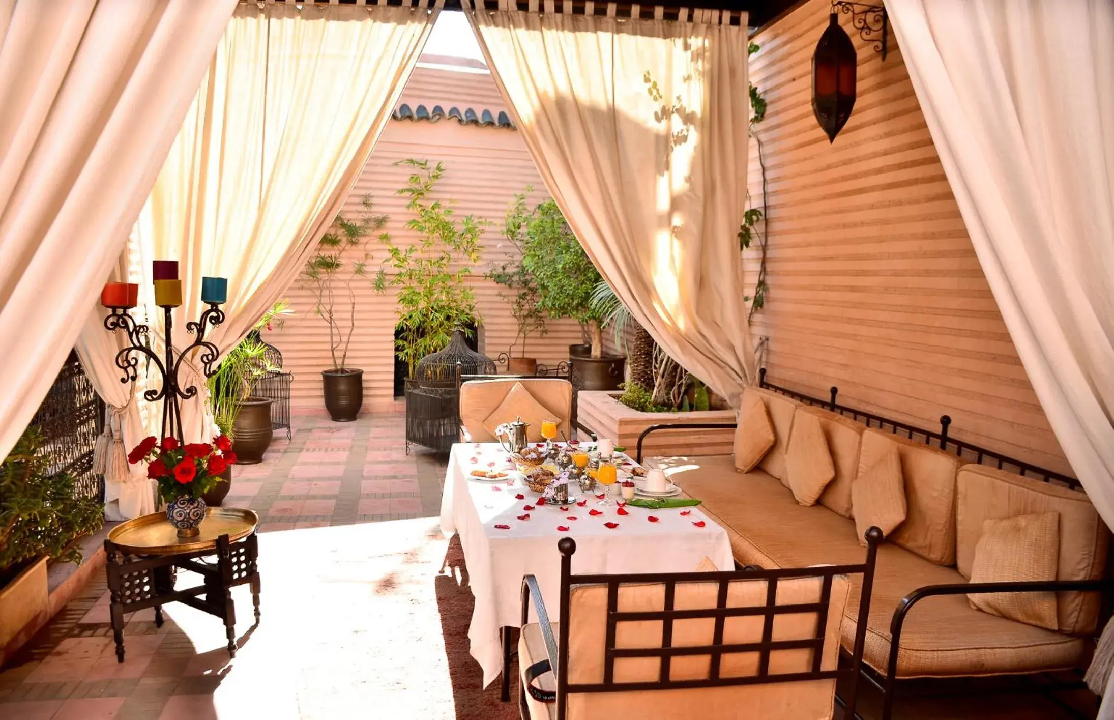 Balcony/Terrace, Restaurant/Places to Eat in Riad ILayka