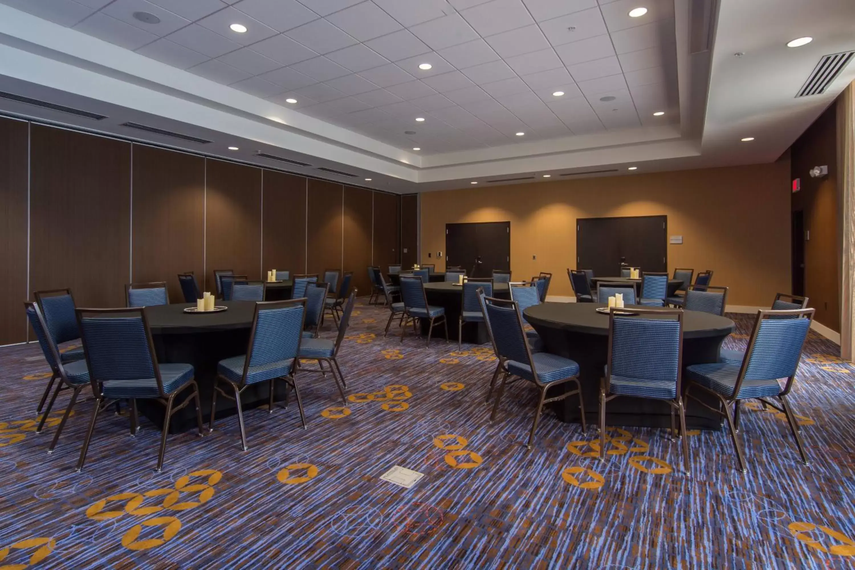 Meeting/conference room in Courtyard by Marriott Raleigh-Durham Airport/Brier Creek