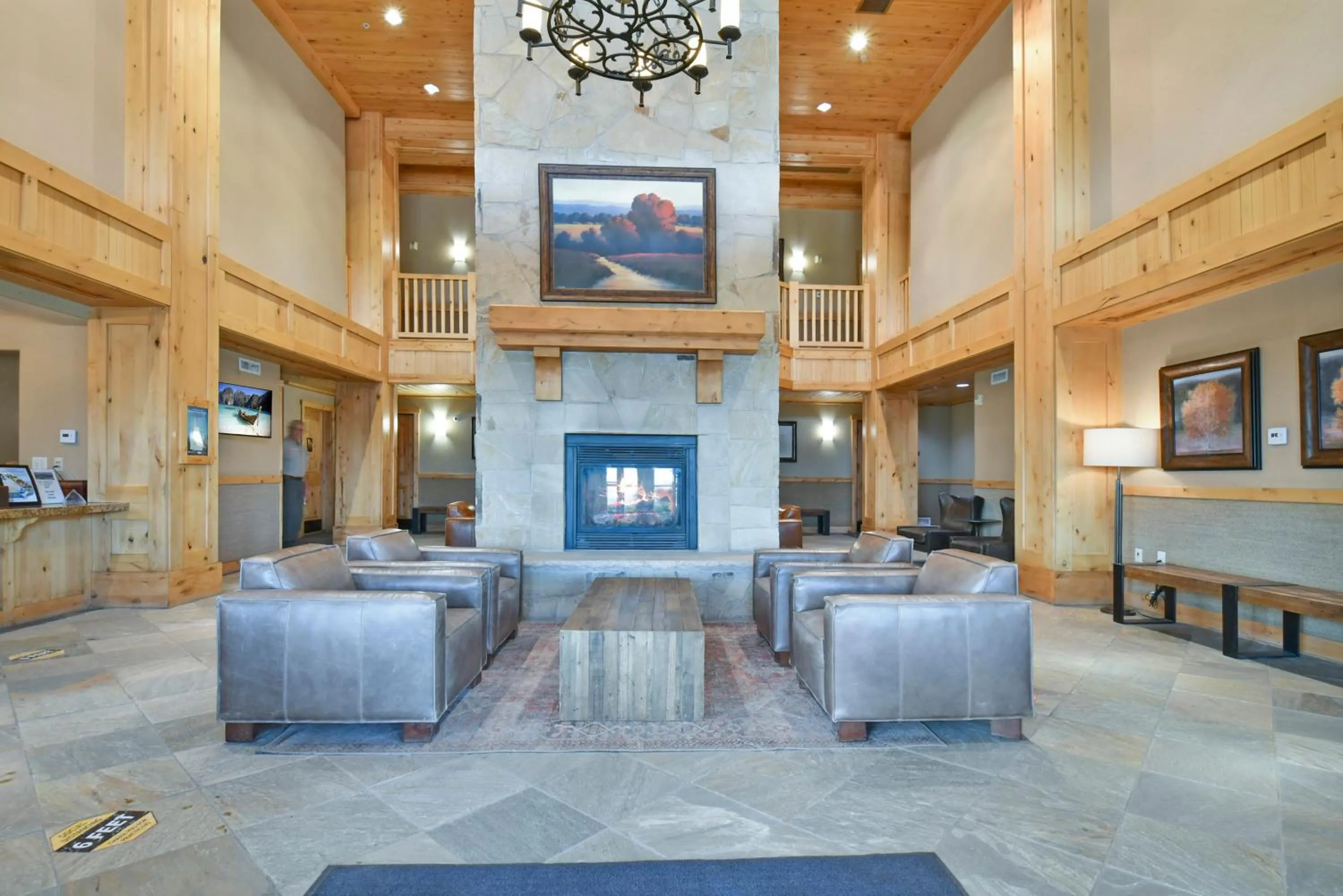 Lobby or reception in Silverado Lodge by Park City - Canyons Village