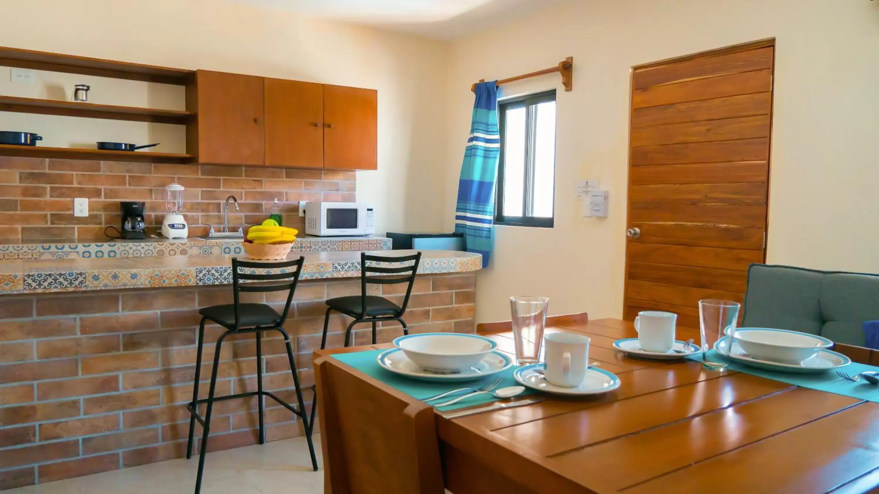 Kitchen or kitchenette, Kitchen/Kitchenette in AKBAL Playa - Beach Zone