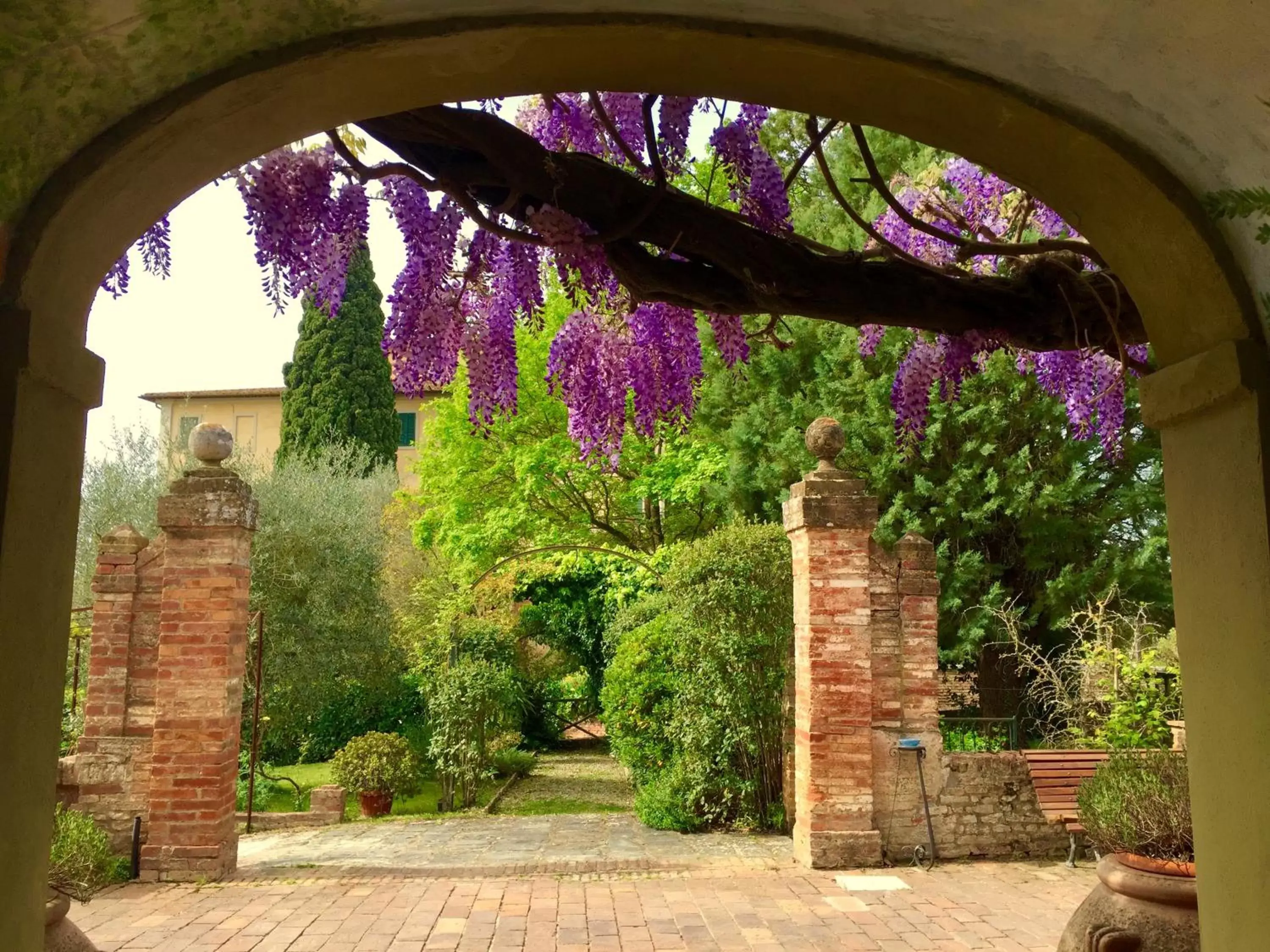 Facade/entrance in Hotel Palazzo di Valli