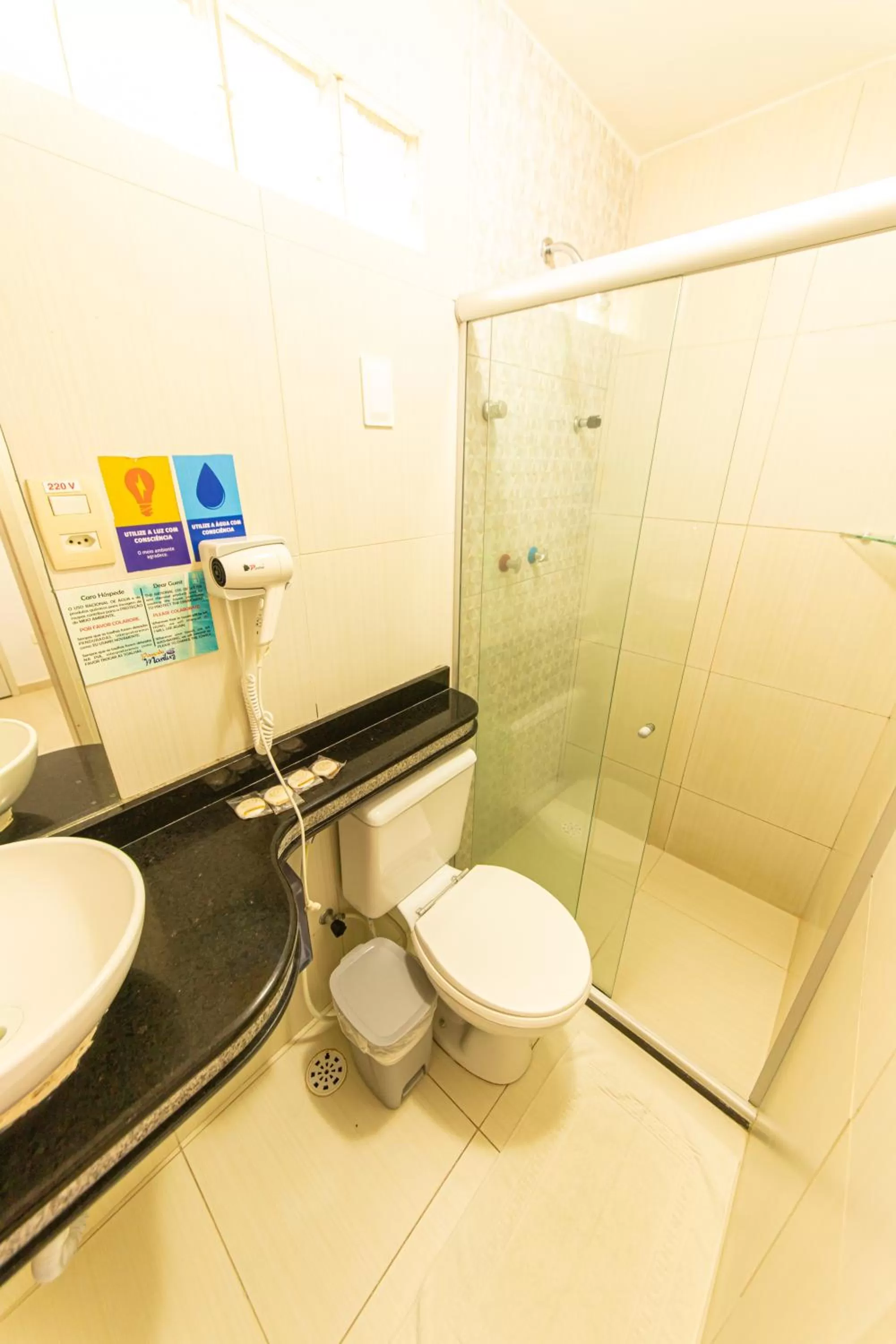 Quadruple Room in Pousada Mariluz