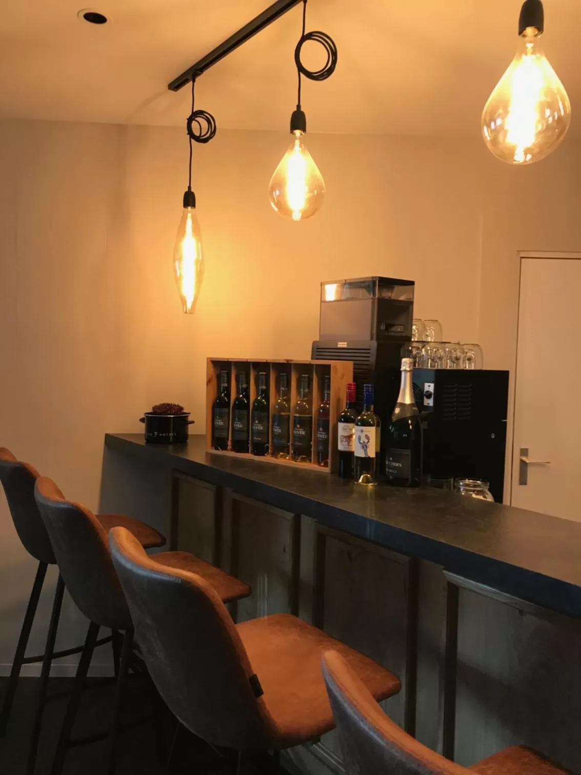 Lounge or bar in Fletcher Hotel Restaurant De Gelderse Poort