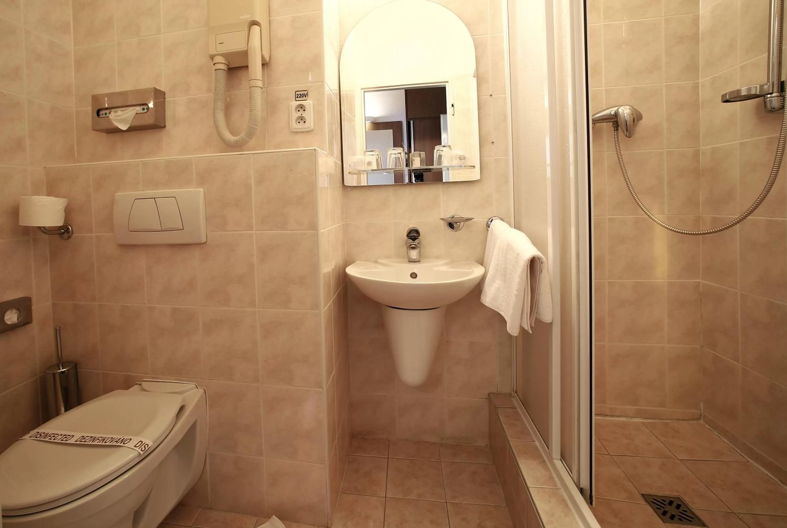 Bathroom in Hotel Central