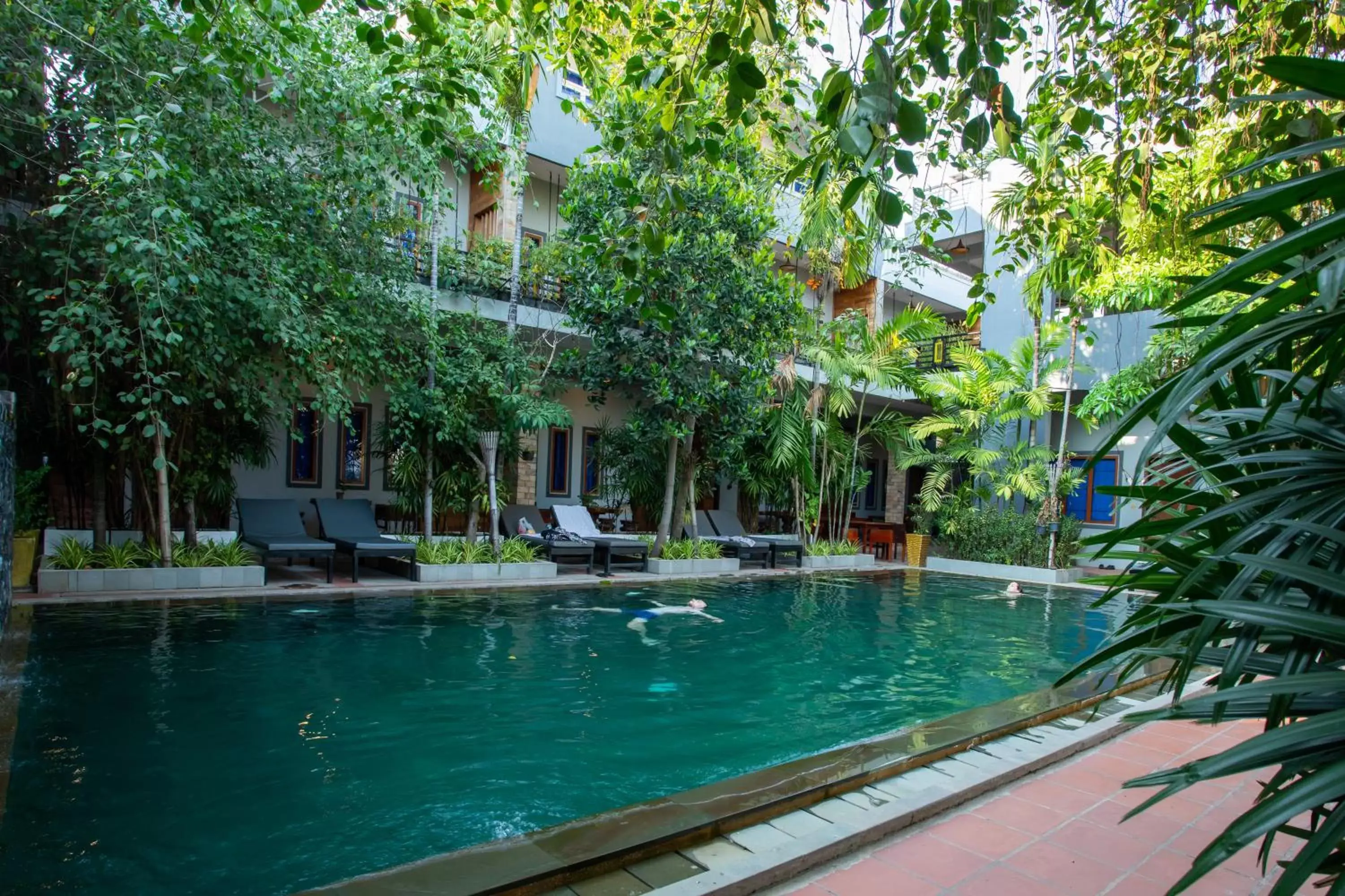 Garden view, Swimming Pool in Indra Porak Residence Hotel