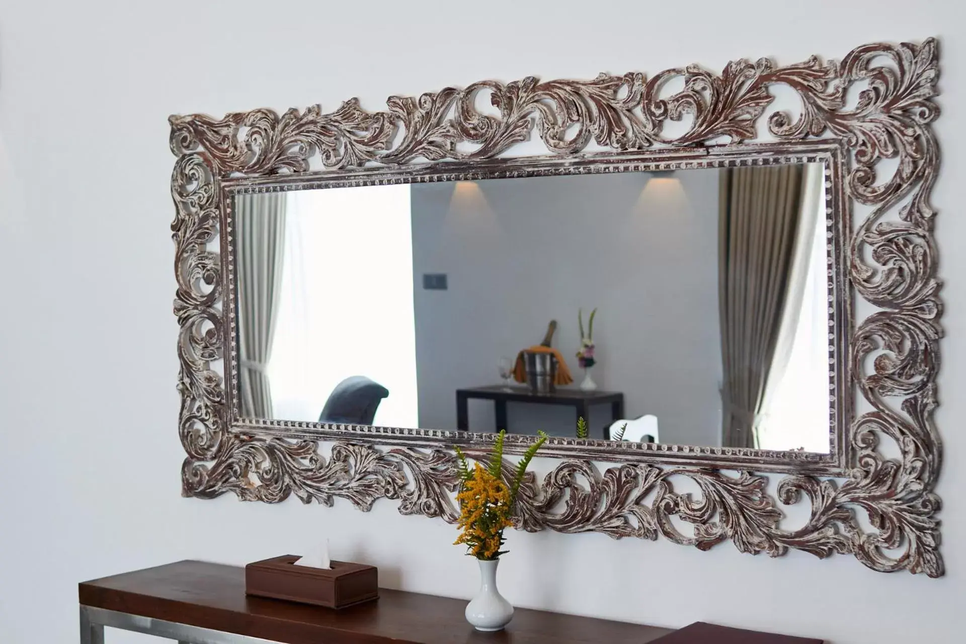 Dining area in Galway Heights Hotel