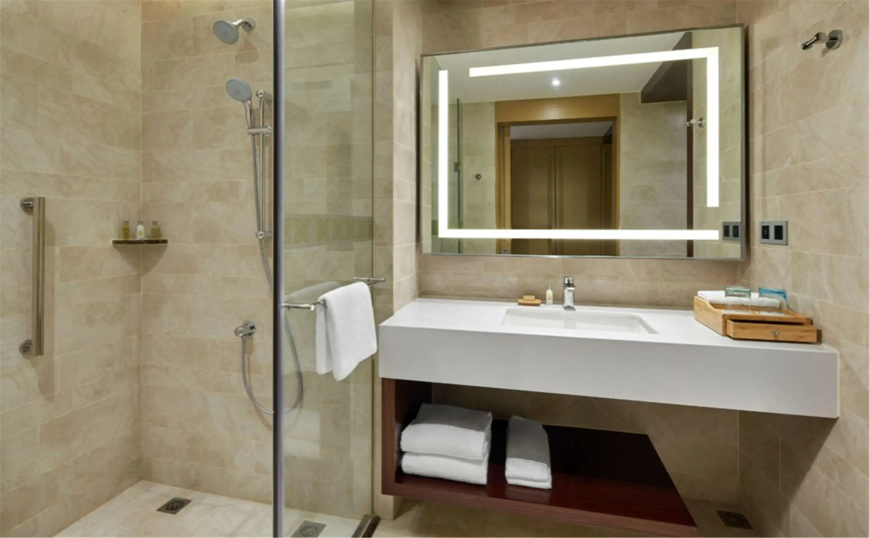 Bathroom in Hilton Garden Inn Foshan