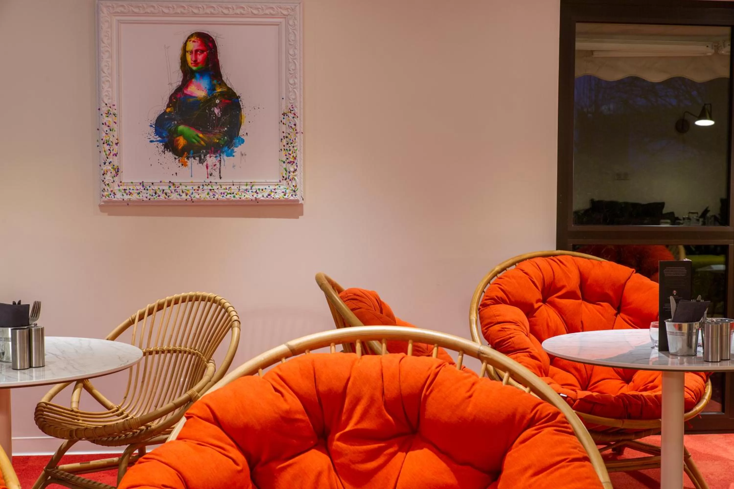 Restaurant/places to eat in ibis Tours Sud