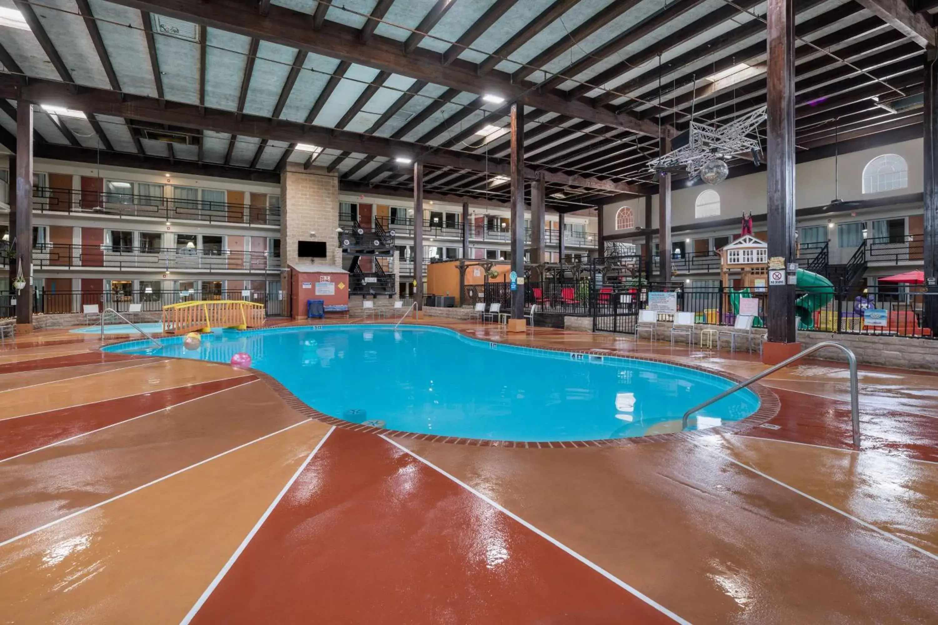 Pool view, Swimming Pool in Pearl on the Concho SureStay Collection by Best Western